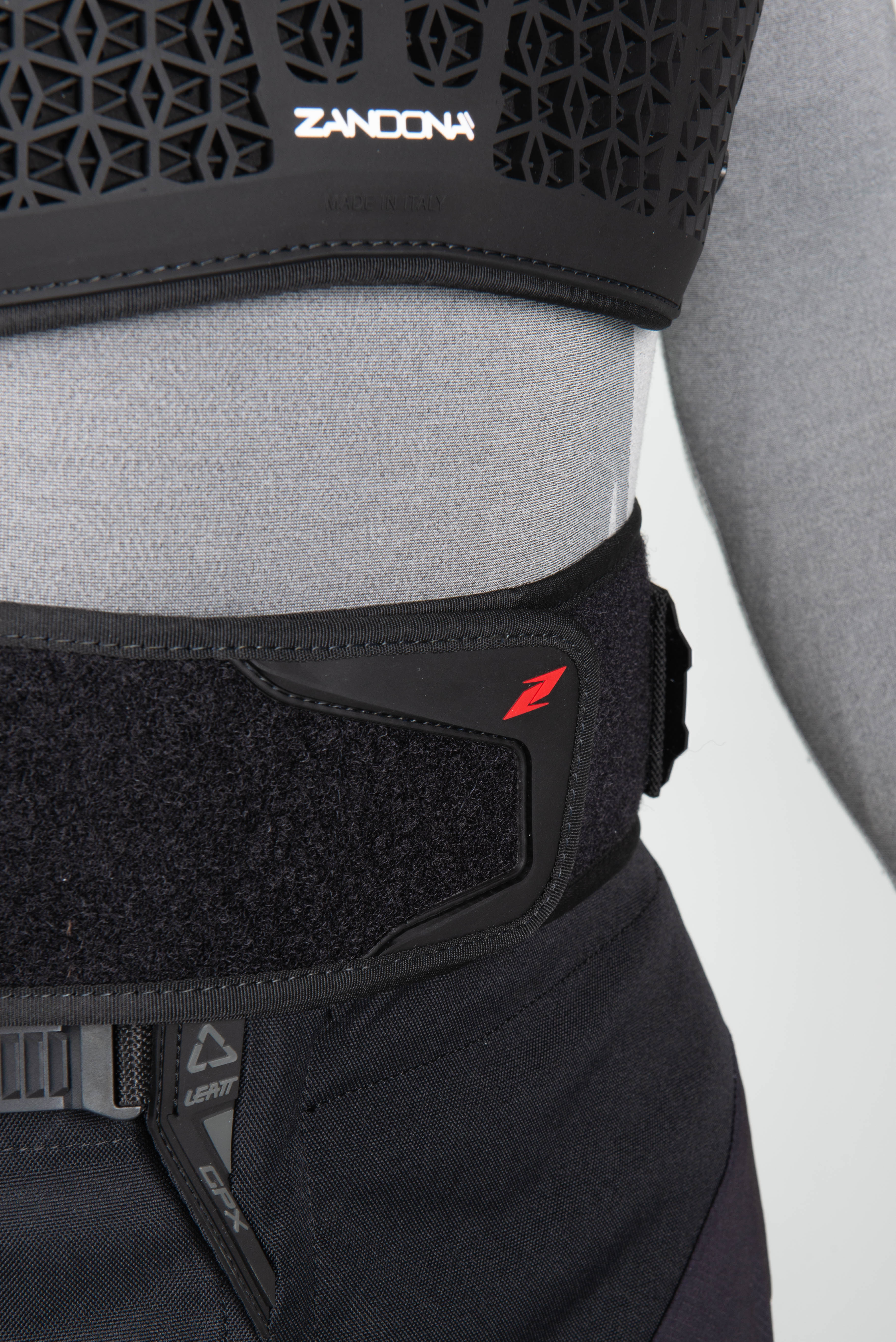 Zandonà Hybrid x8 Chest Protection
