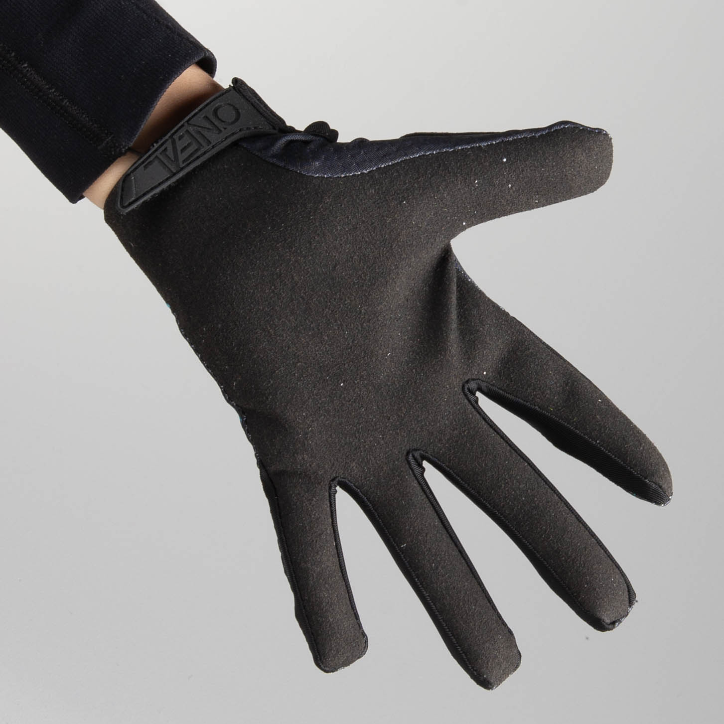 Guantes de Cross O'Neal Matrix Villain Niño