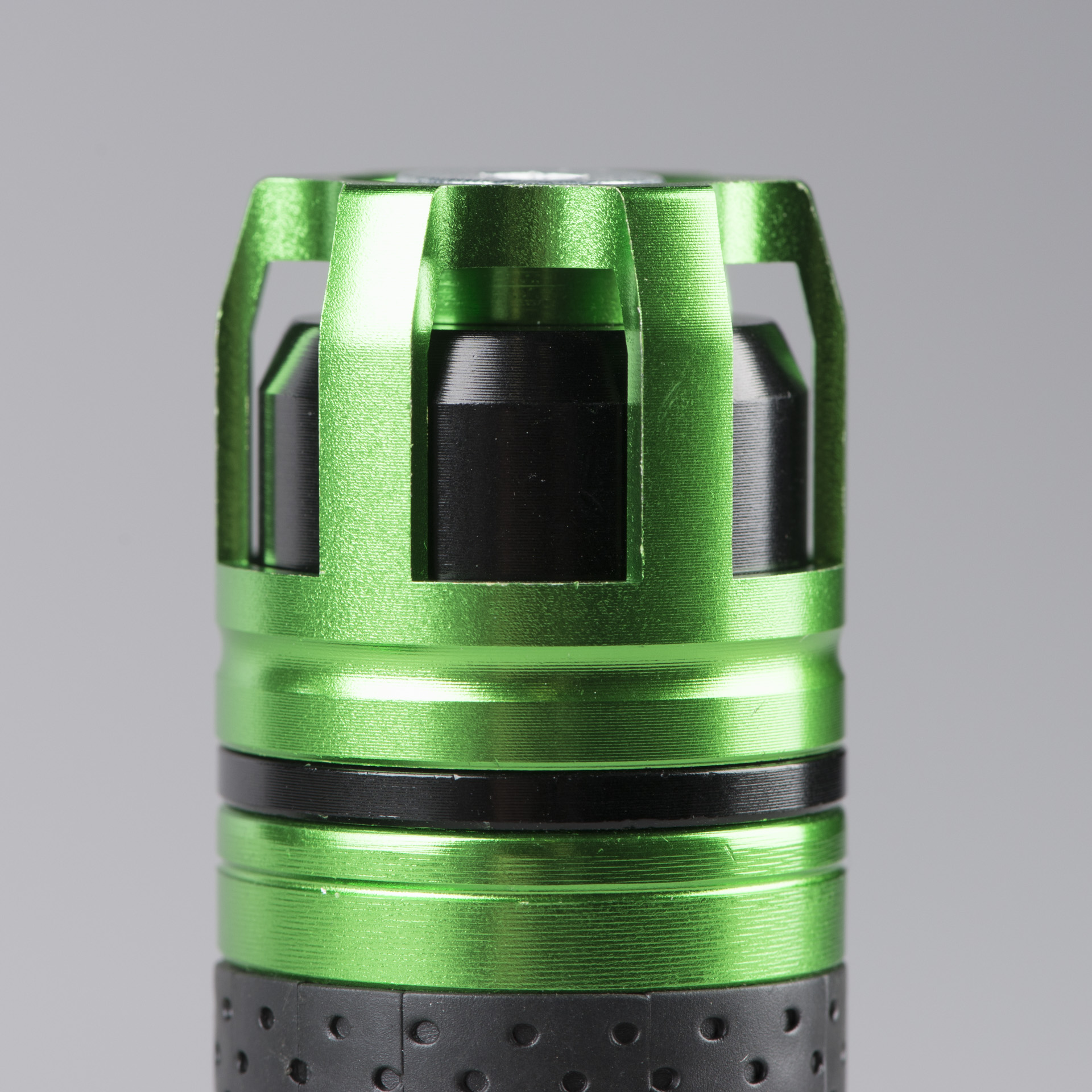 Snell Marshall Grips