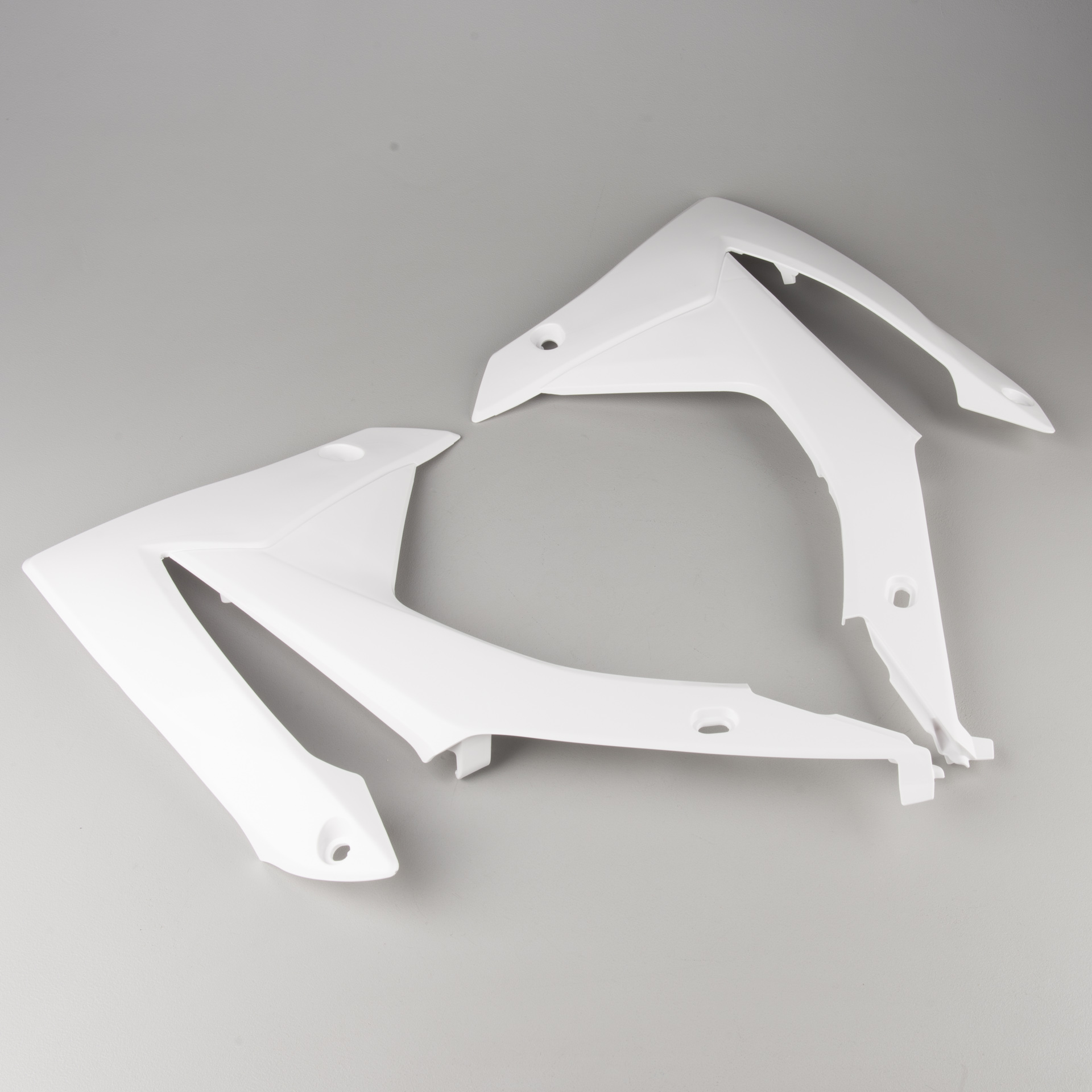 Apărători Pentru Radiator Rtech