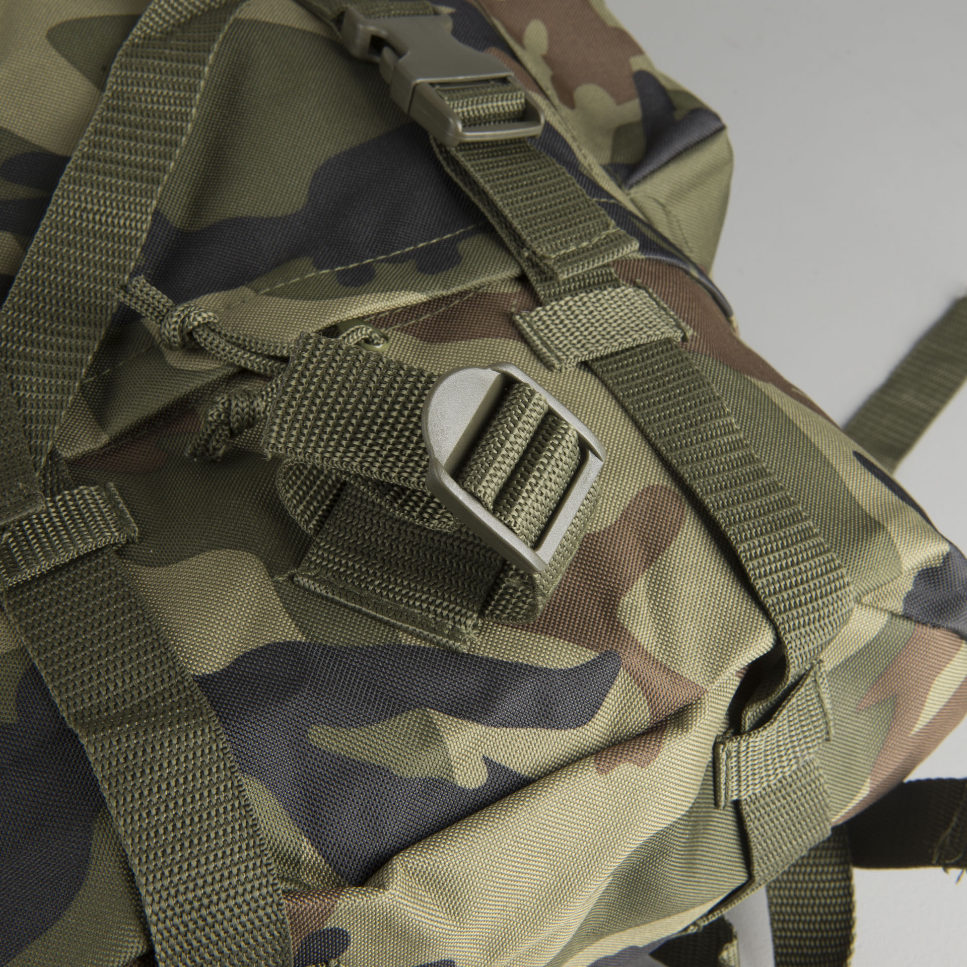 Mochila Brandit Nylon 65L