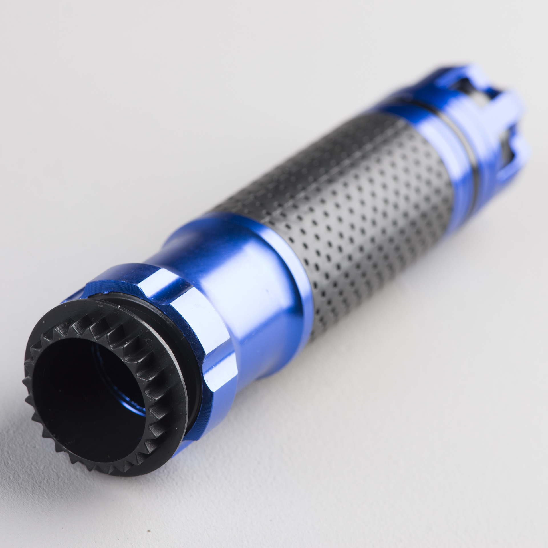 Snell Marshall Grips
