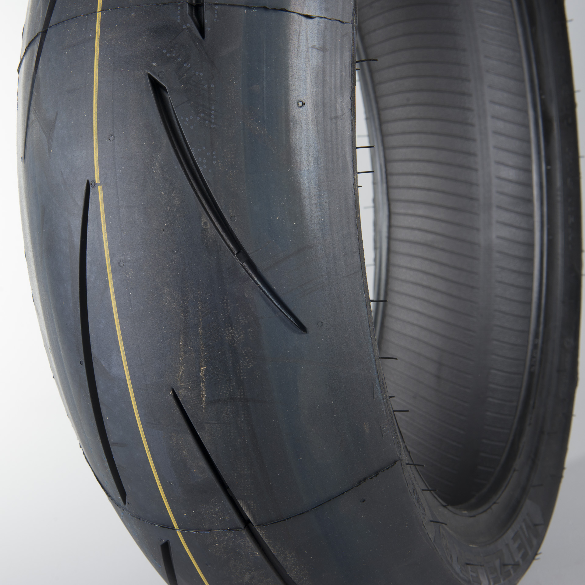 Metzeler Racetec RR MC Rear Tyre 180/55 ZR 17 M/C (73W) TL - Now