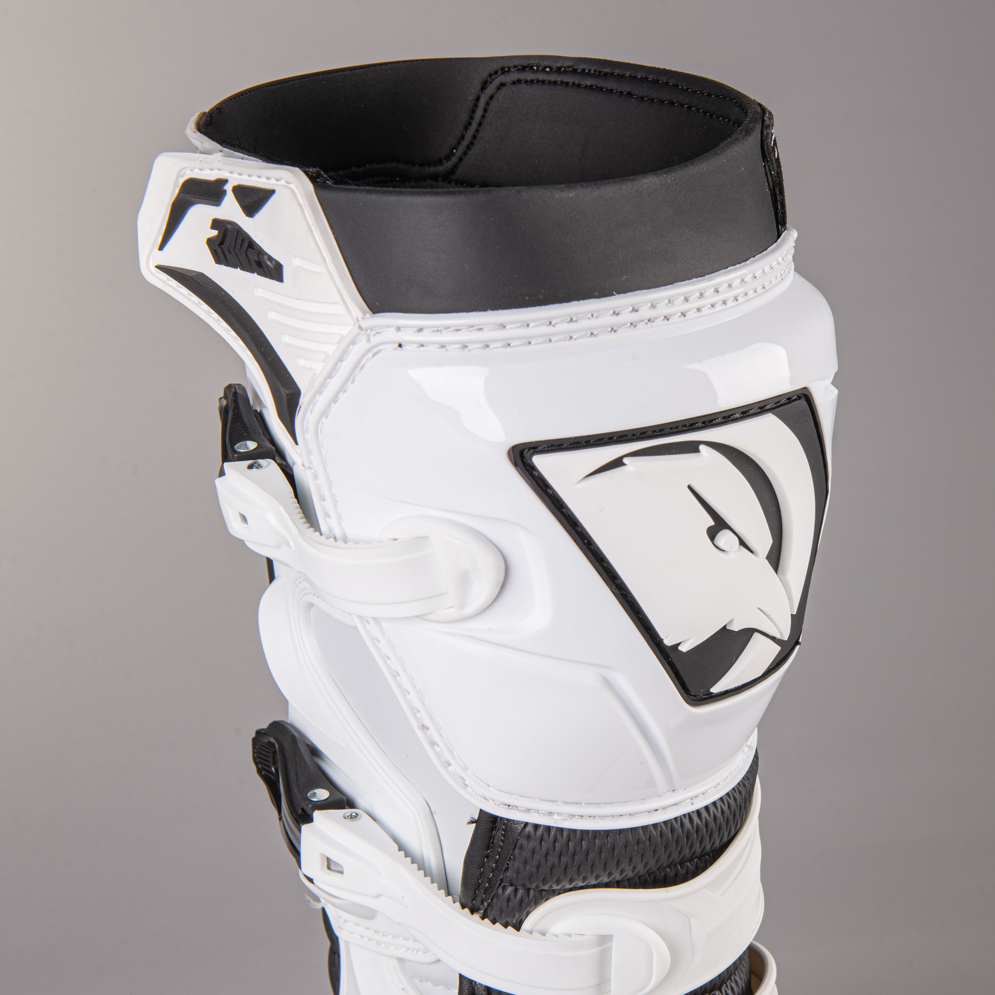 Botas de Cross Raven Commander