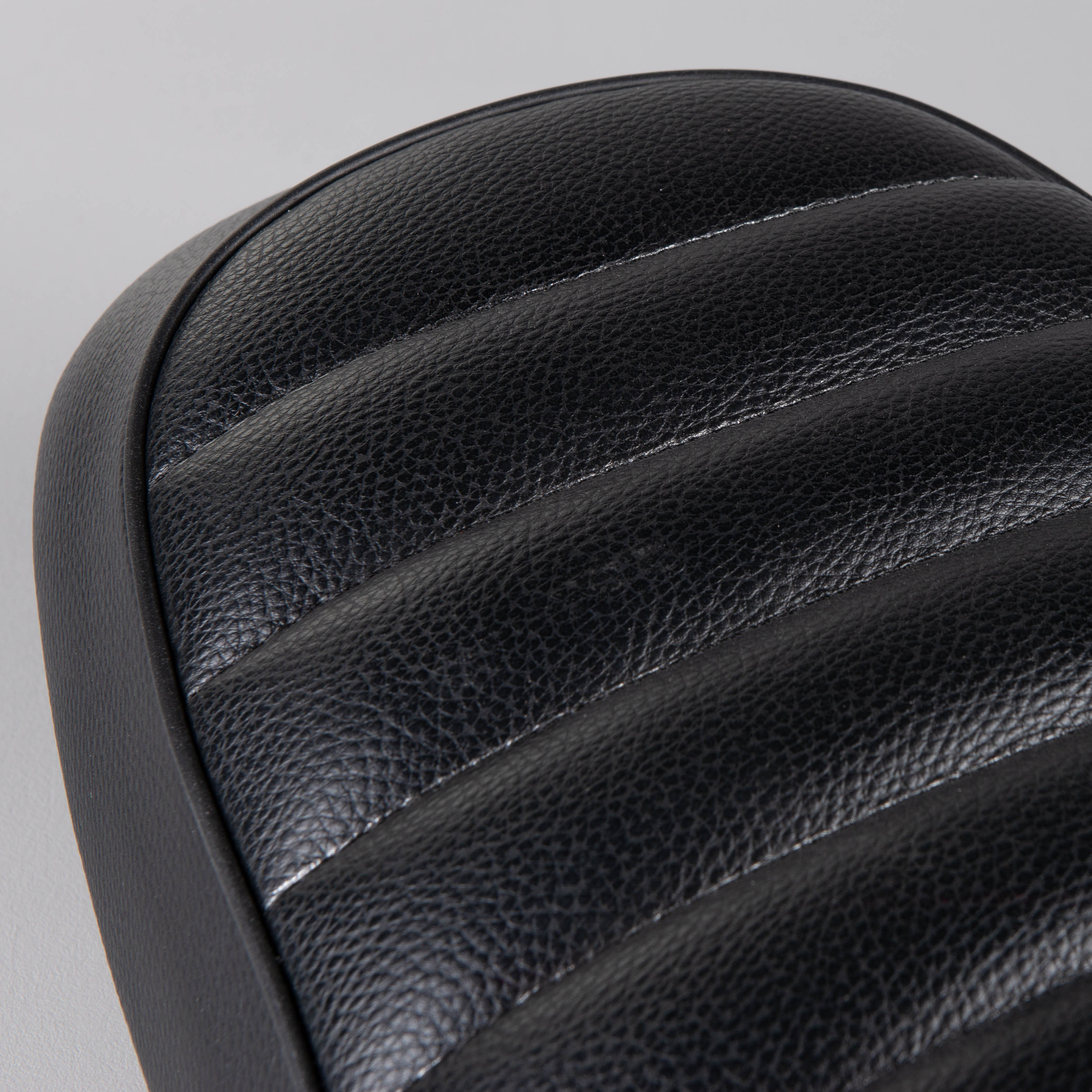 Snell Ink Seat Black