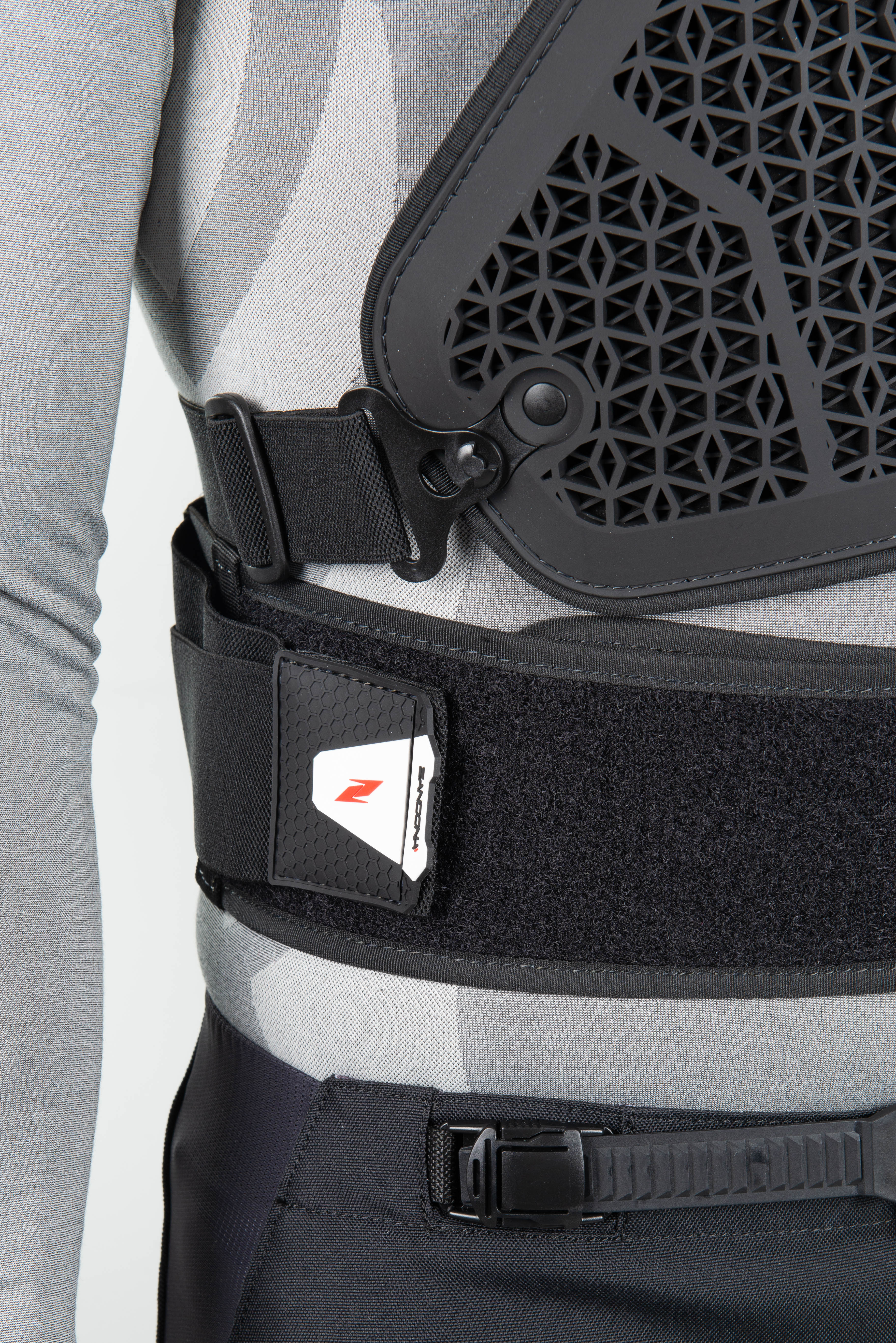 Zandonà Hybrid x7 Chest Protection