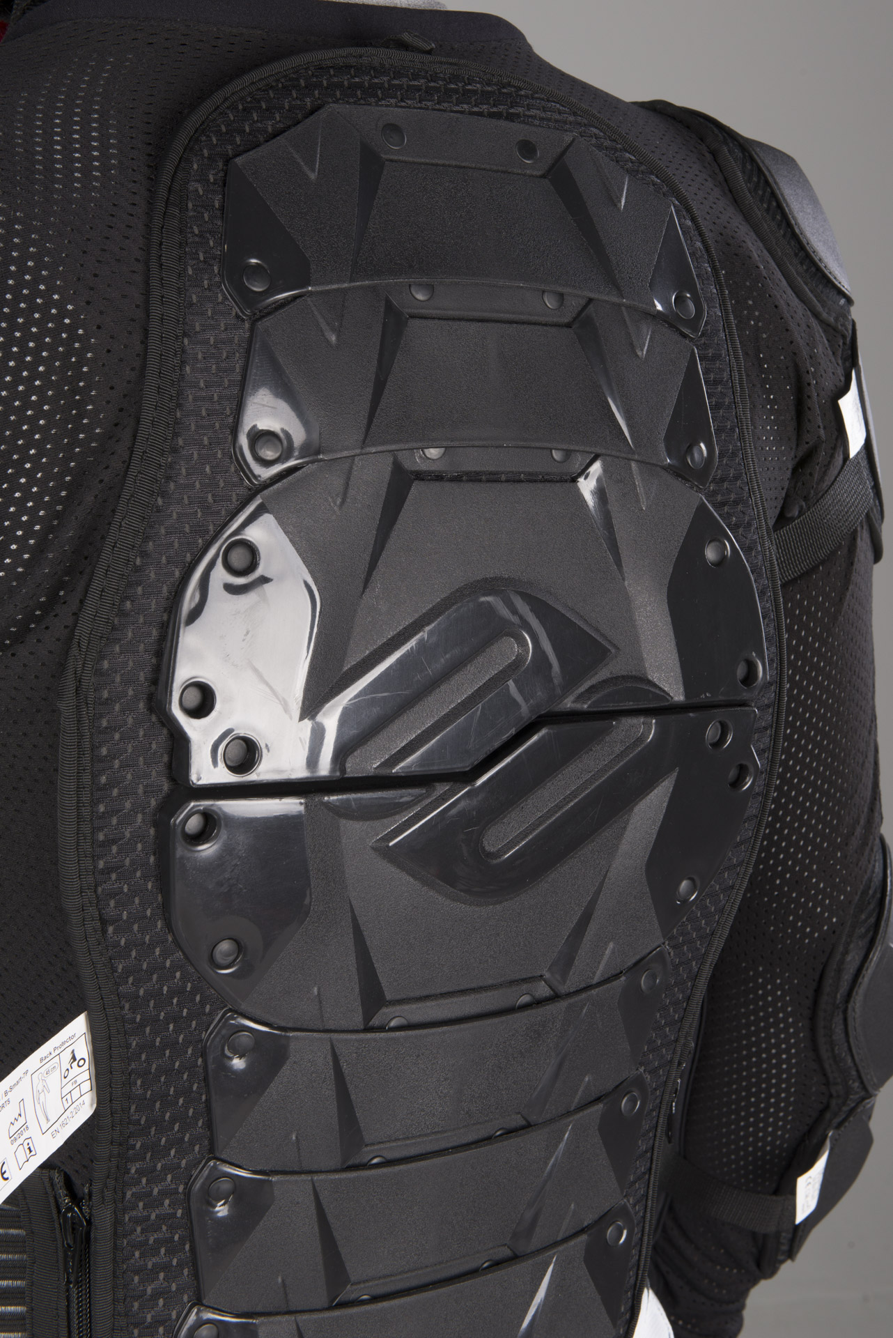 Protective Jacket Shot Optimal