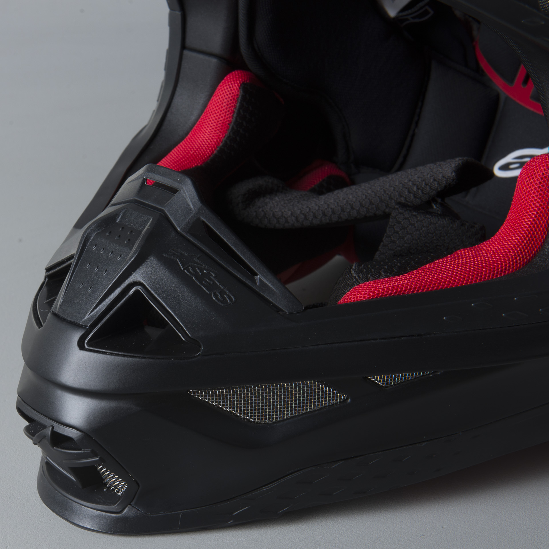 Alpinestars Supertech M8 Mips® Solid MX Helmet