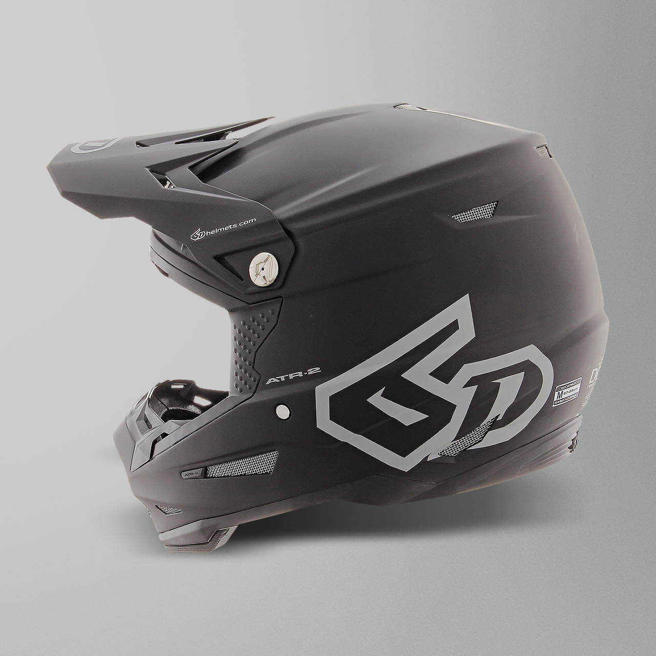 6D ATR-2 Solid MX Helmet