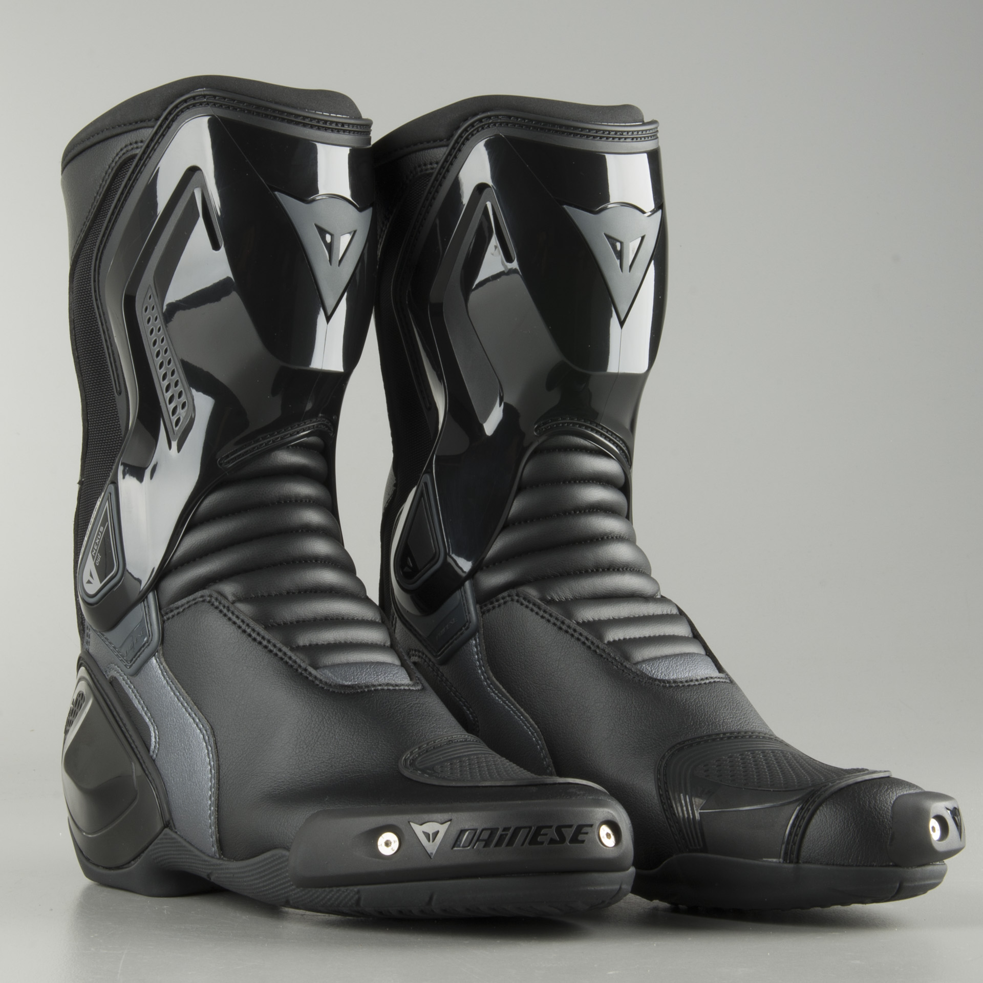 nexus boots
