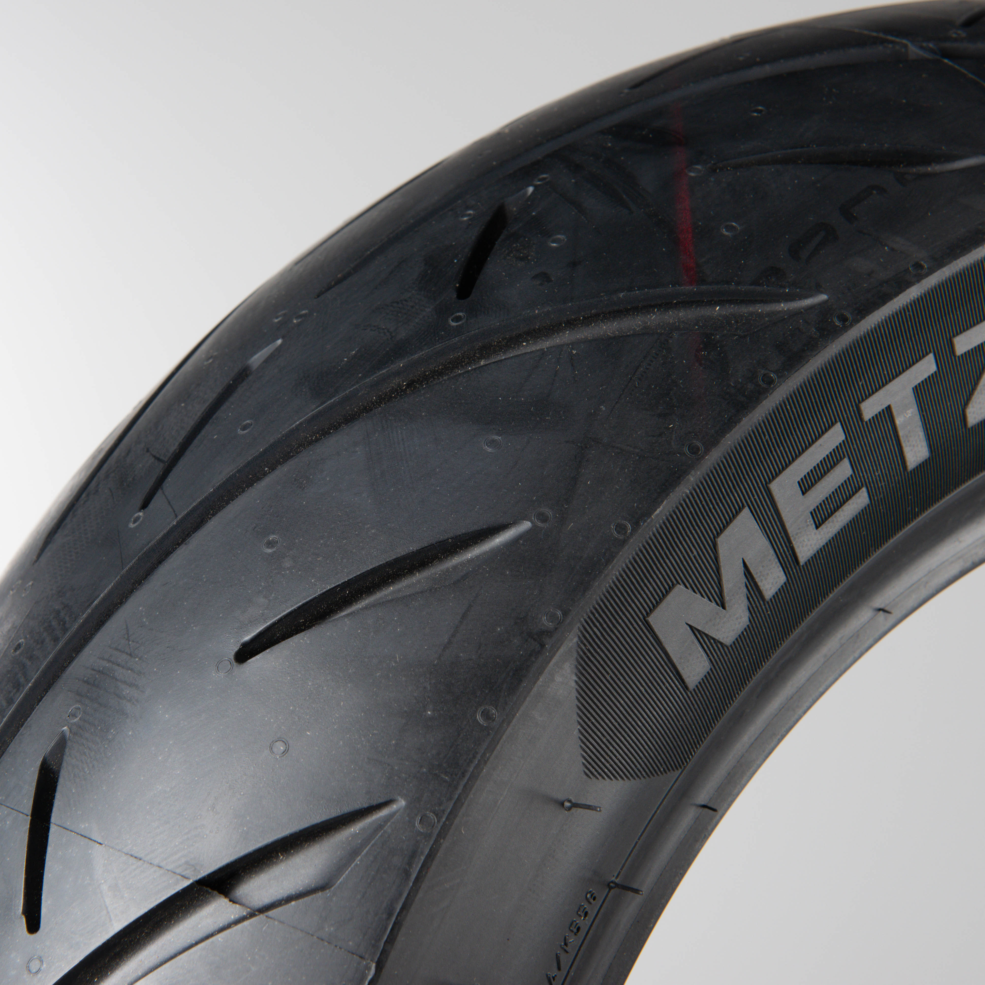 Neumático Trasero de Moto Metzeler Cruisetec