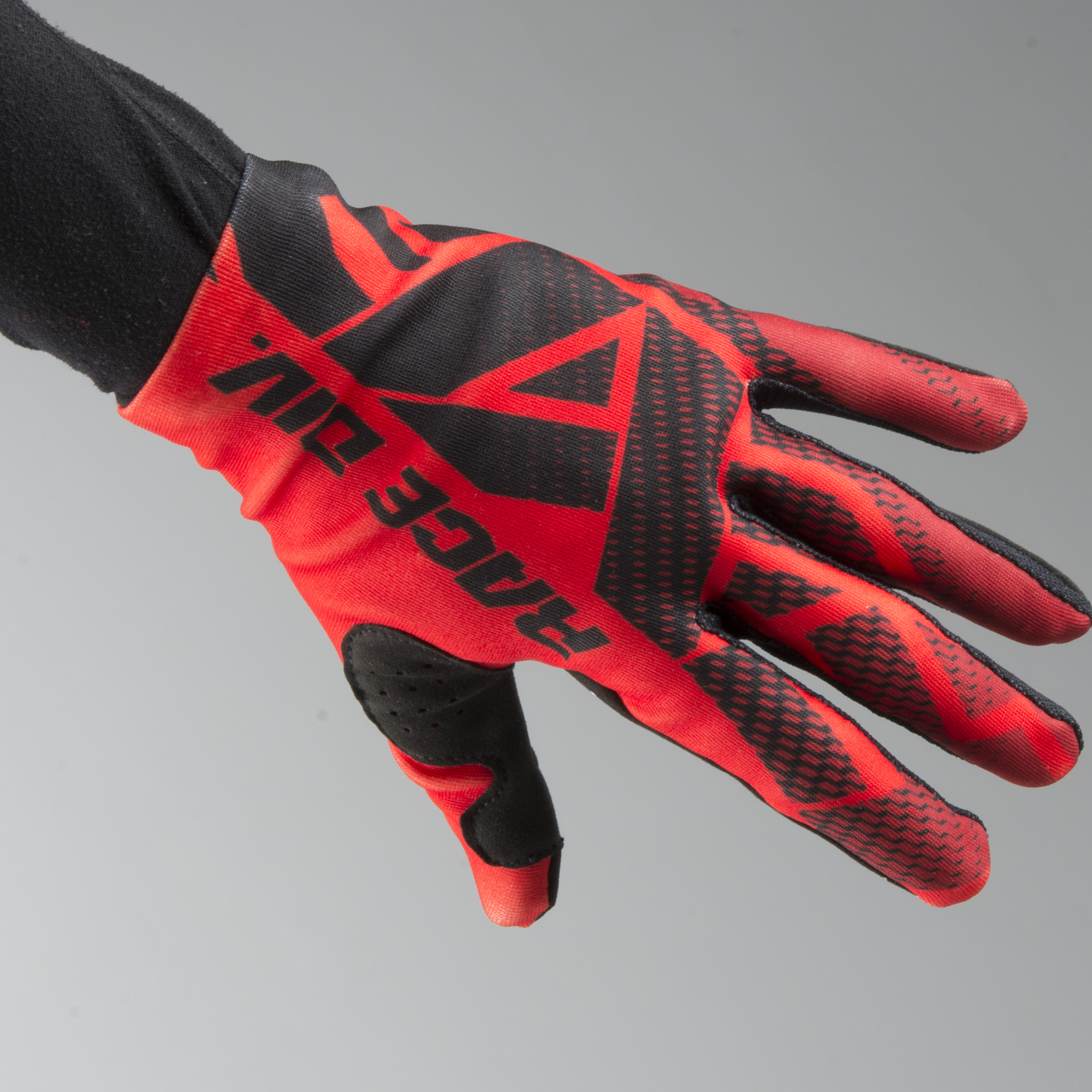 fxr cold cross gloves