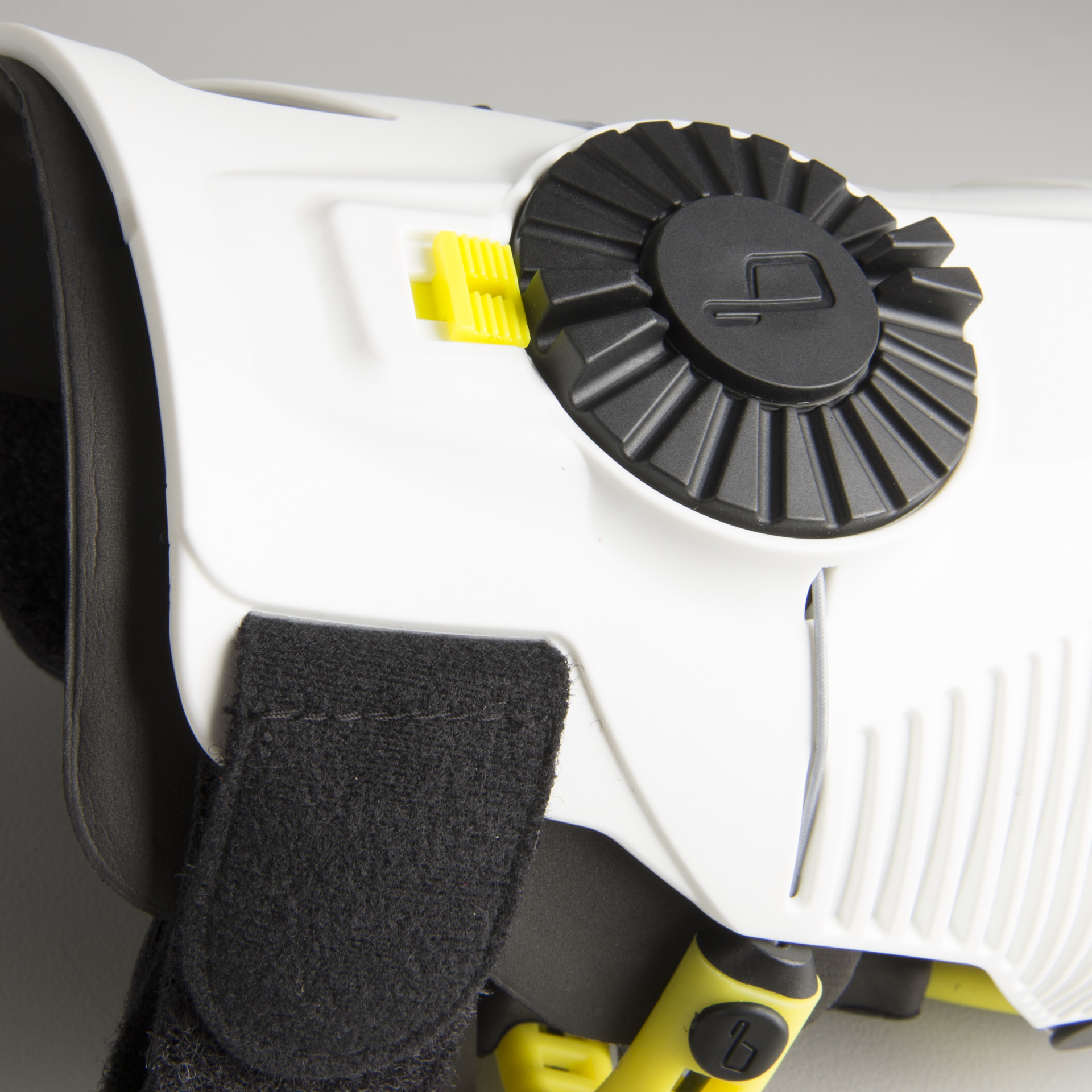 Rodilleras Mobius X8 Blanco-Amarillo