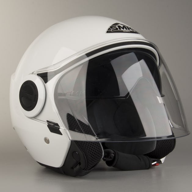 SMK Cooper Helmet - White - Now 10% Savings - XLmoto.eu