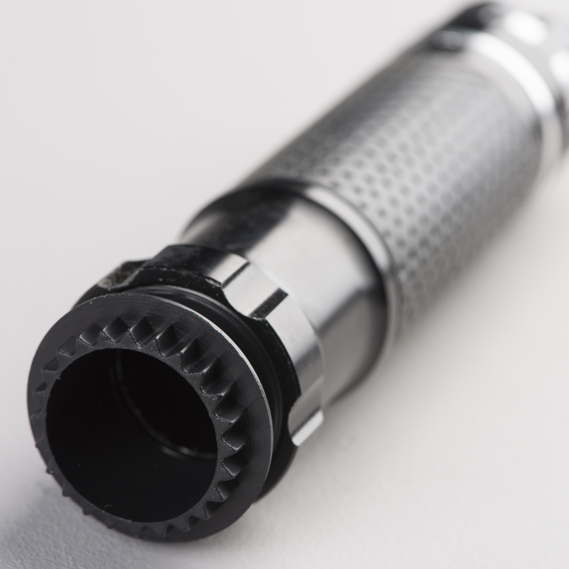 Snell Marshall Grips