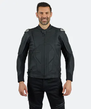 Motorjas Ixon Rage