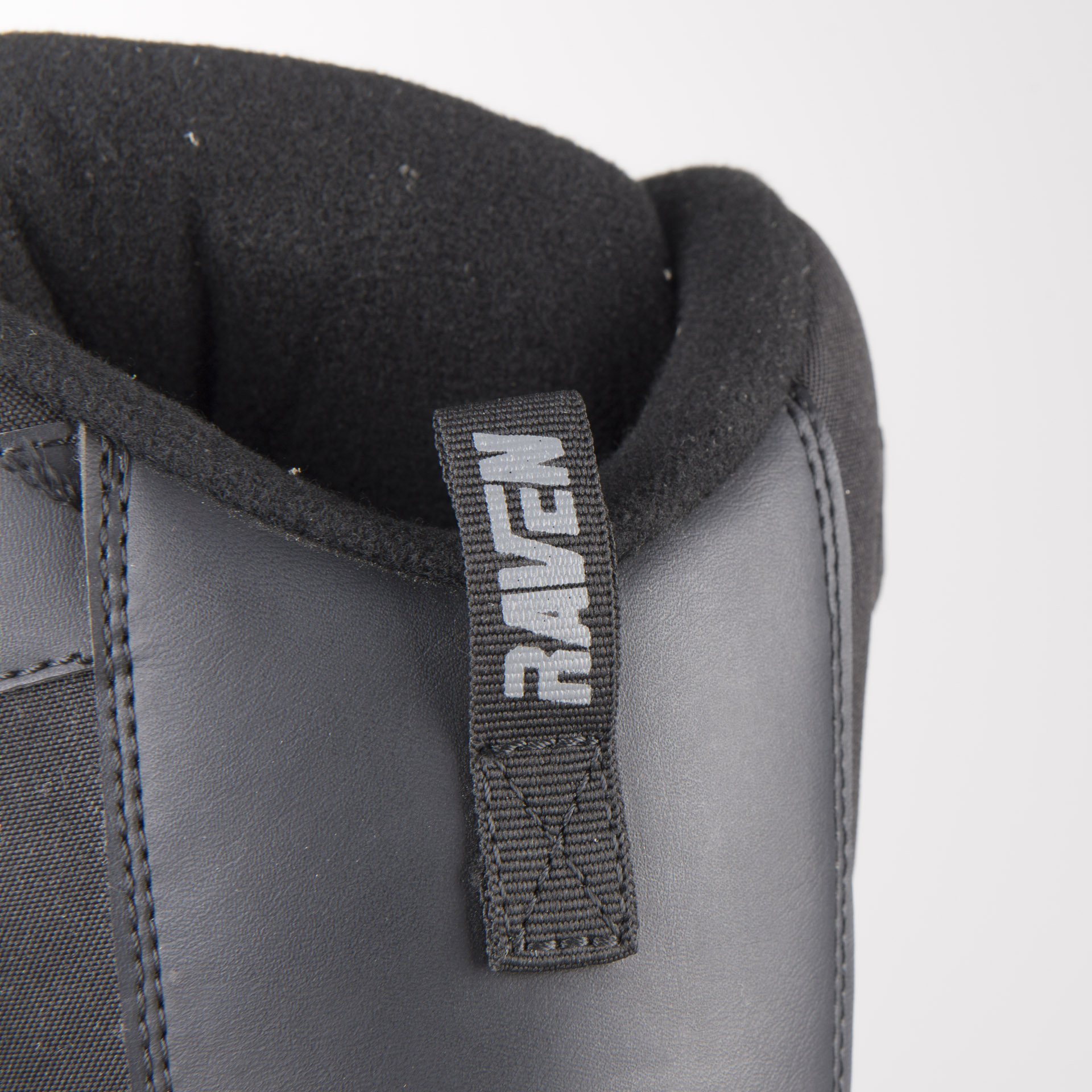 Snow Boots Raven Charge 2.0 WP