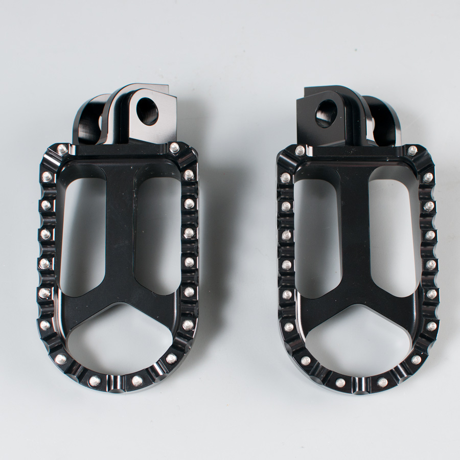 Twenty Footpegs