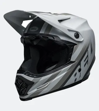 MTB Nobrauciena Ķivere BELL Full-9 Fusion Mips
