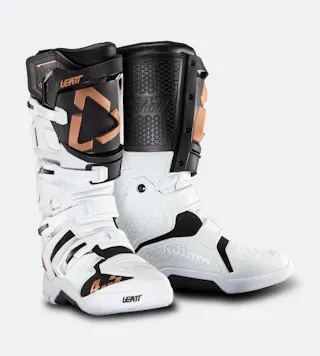 MX Batai Leatt 4.5 V26