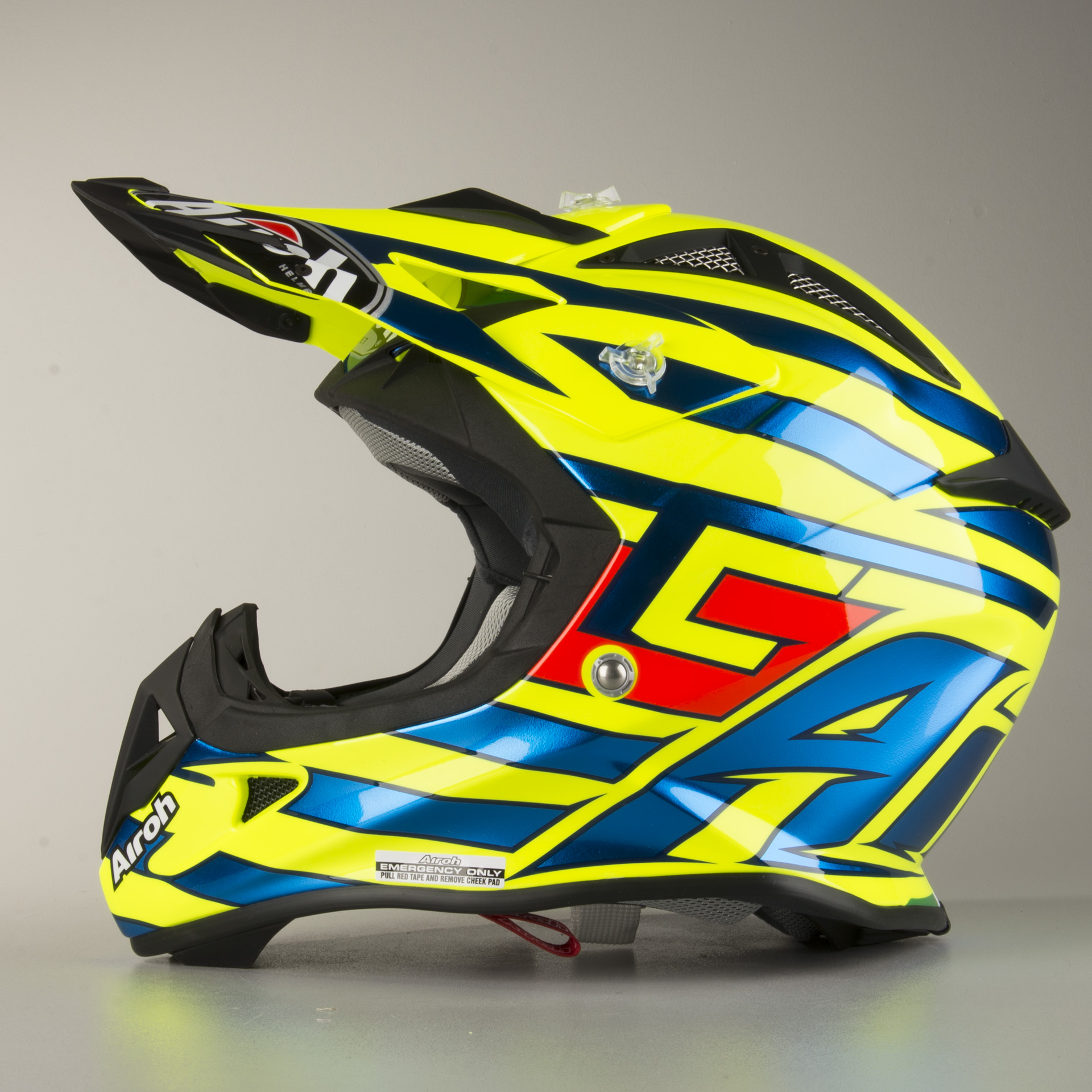 Crosshelm Airoh Aviator J 'Cairoli Qatar'