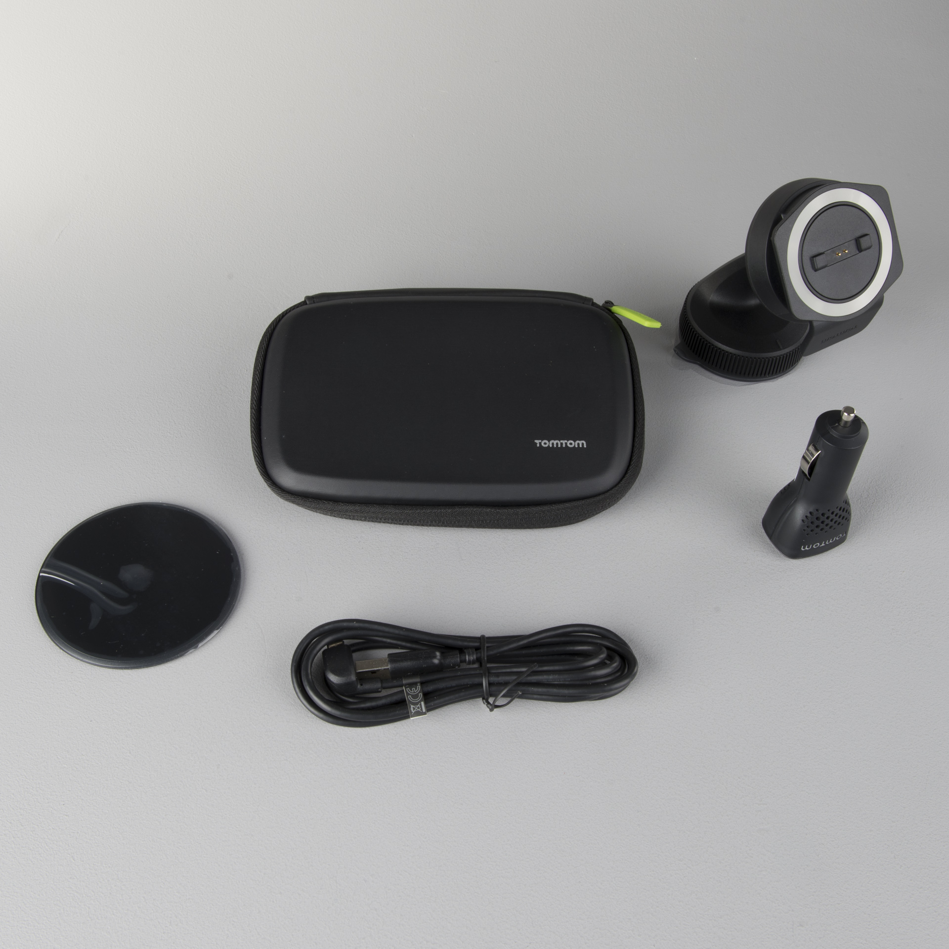 GPS-kinnitus + Ümbris TomTom