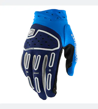 Motokrossikindad 100% Airmatic