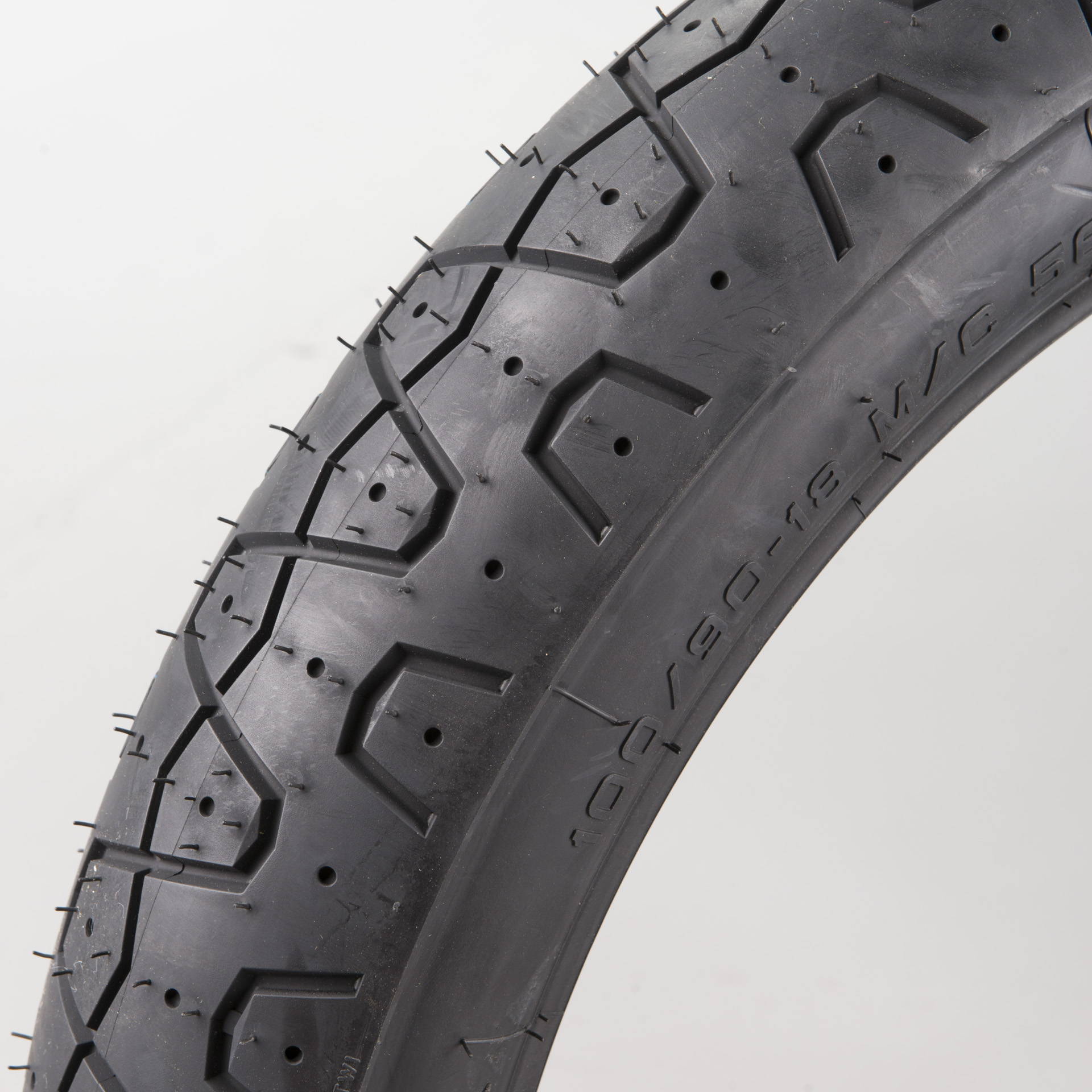 Pirelli Phantom Sportscomp MC Front Tyre