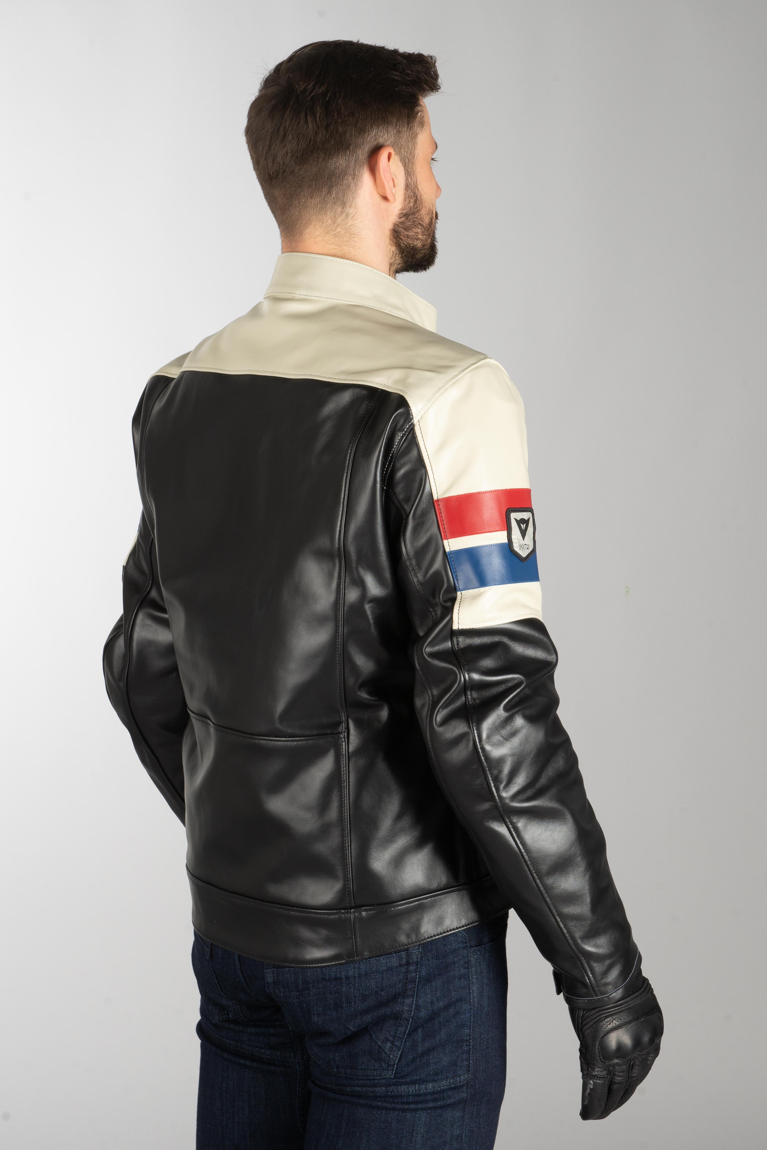 Jakke Dainese 8 Track Svart Rød Nå 4% Du sparer xlmoto.no Jakke Dainese 8 Track Svart Nå 4% Du sparer xlmoto.no