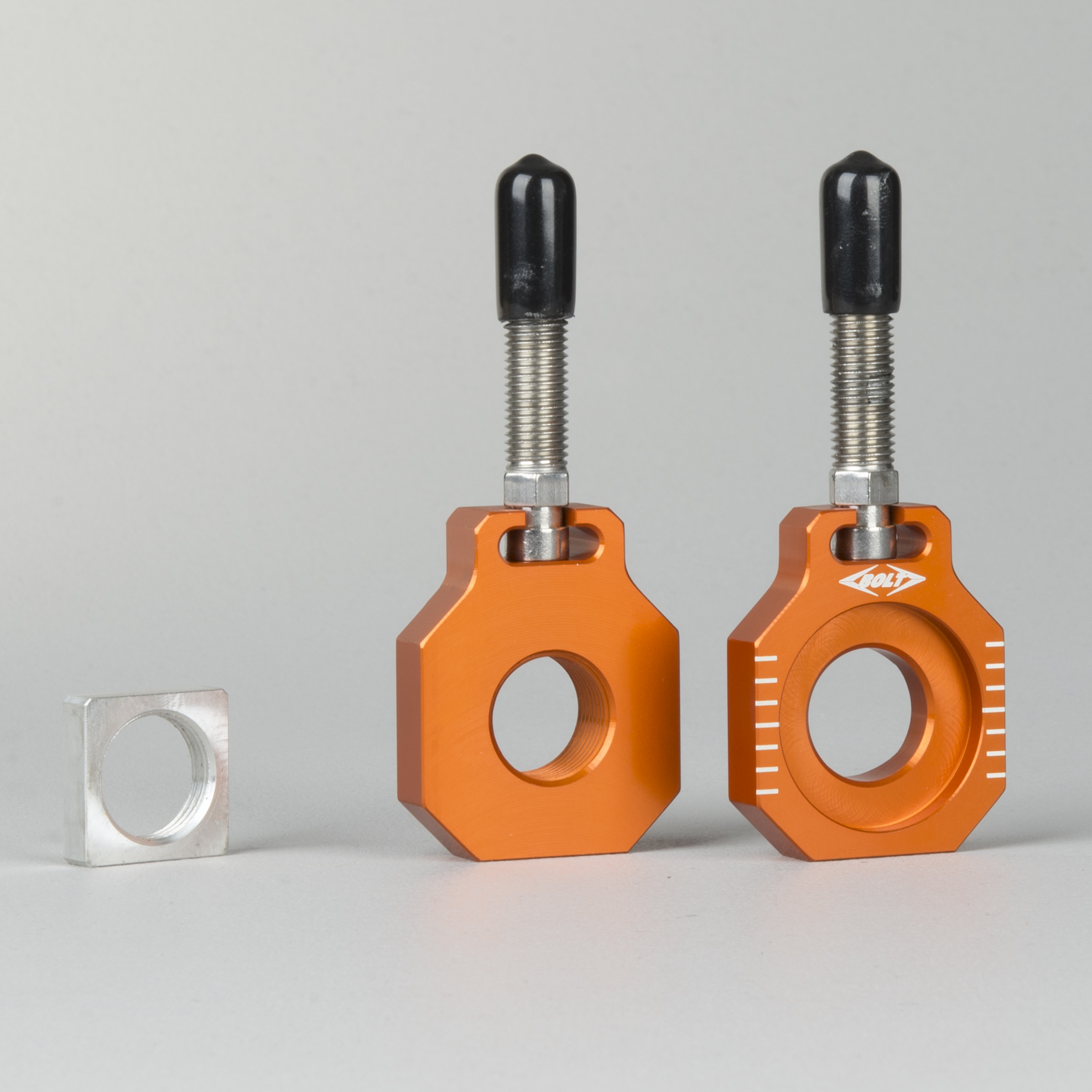 Achteras afstandhouder / bevestiging voor kettingspanner BOLT
