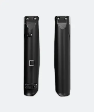 Vorkbeschermers Rtech Sur-Ron (midden)
