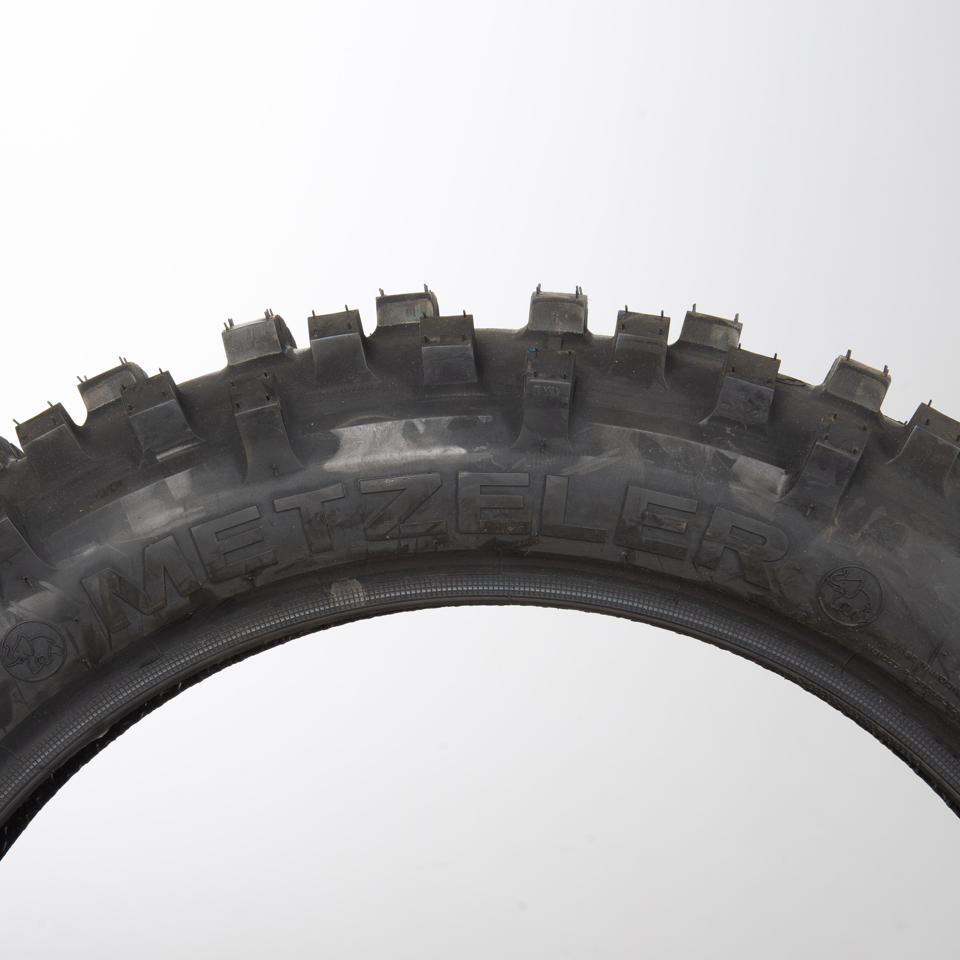 Metzeler 6 Days Extreme Rear Tyre 18"