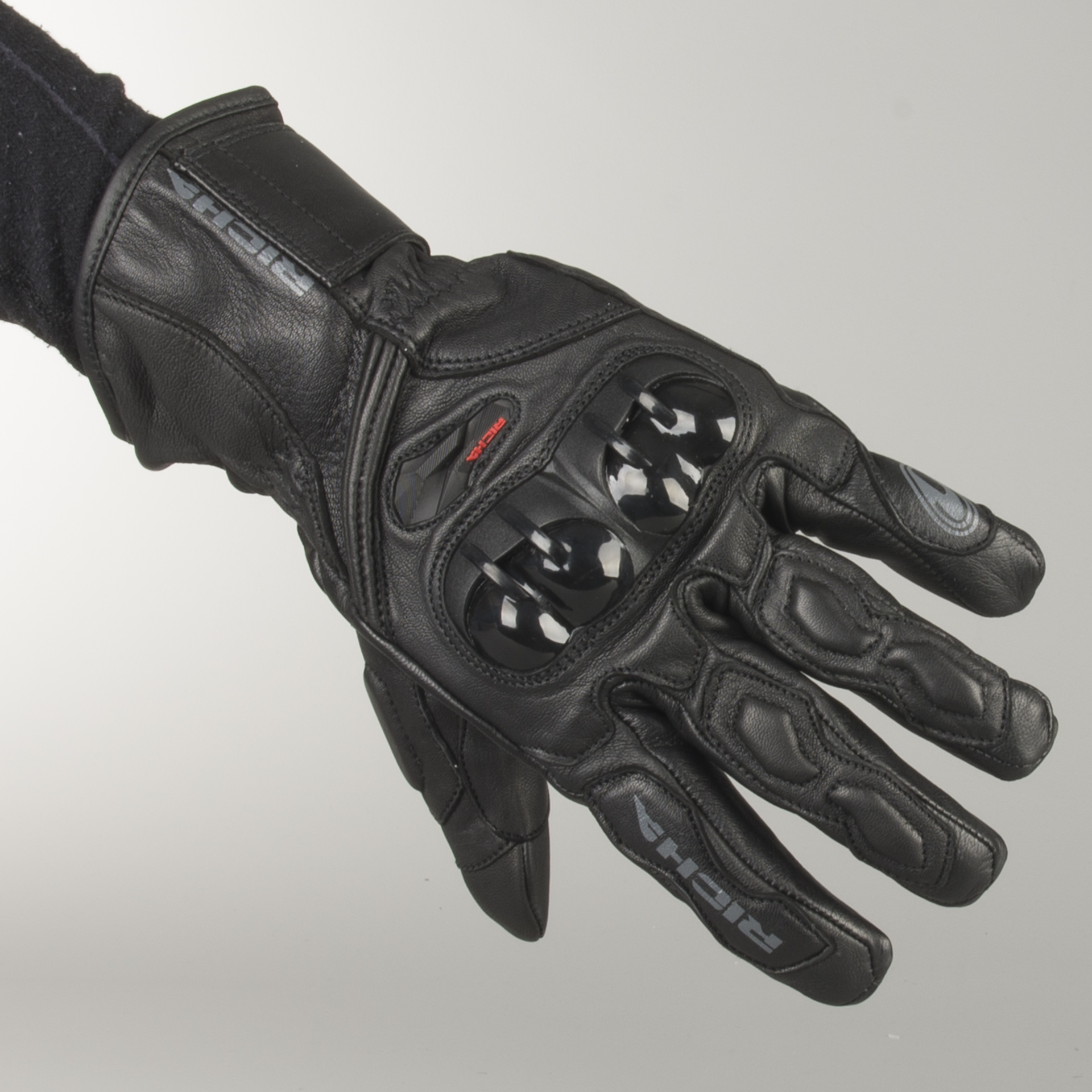 richa waterproof gloves