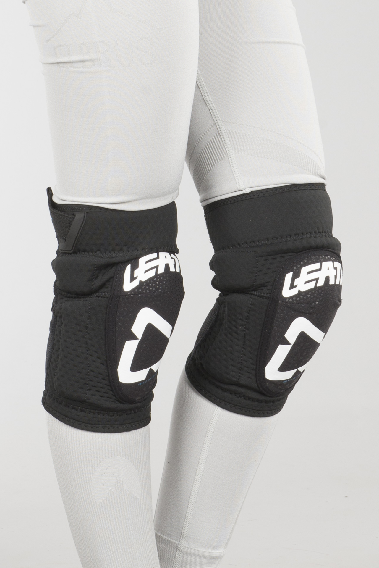Rodilleras Leatt 3DF 5.0 Mini 