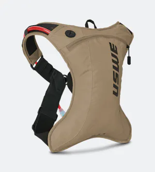 USWE Outlander Moto Hydration Pack 2L
