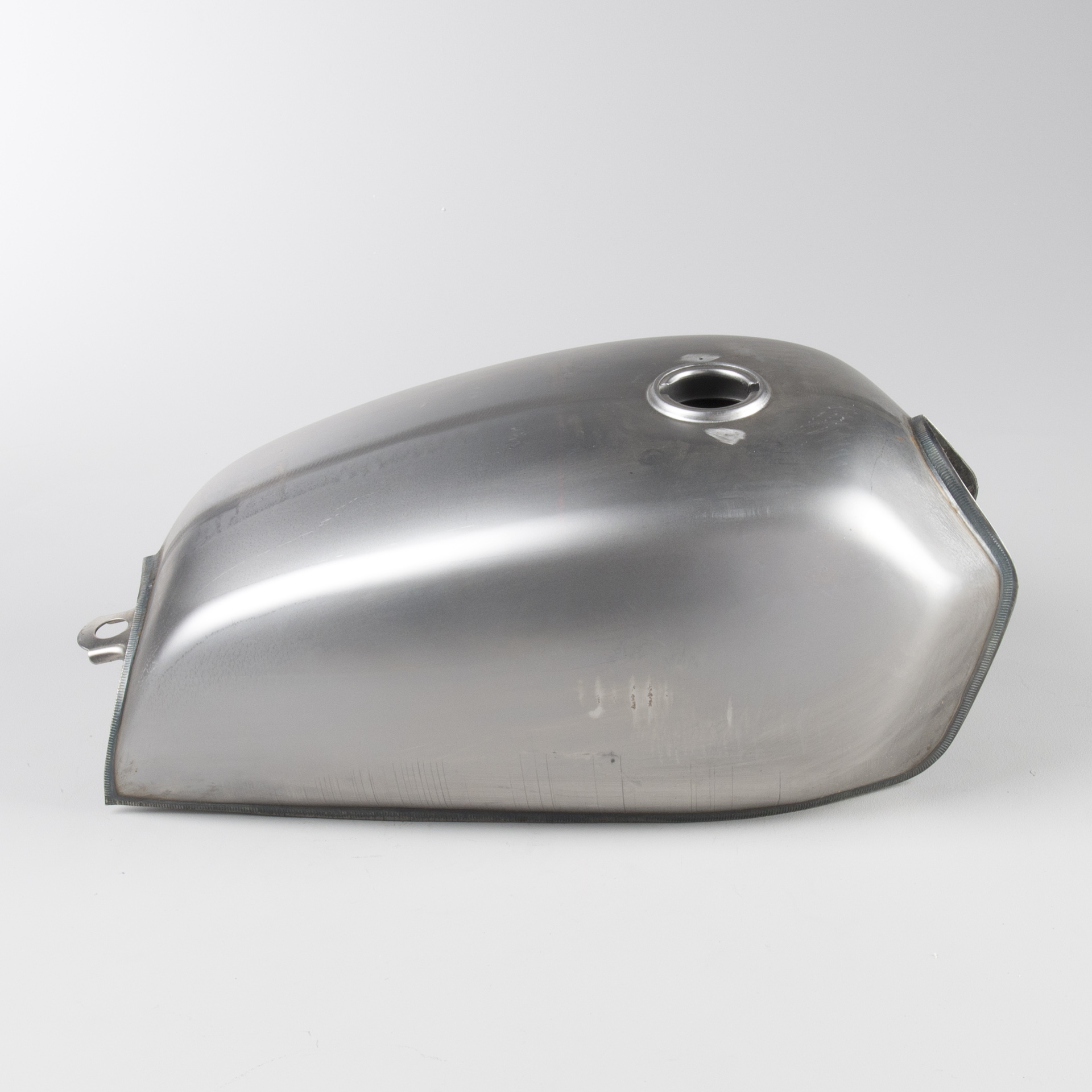 Snell Hellhound Fuel Tank Raw