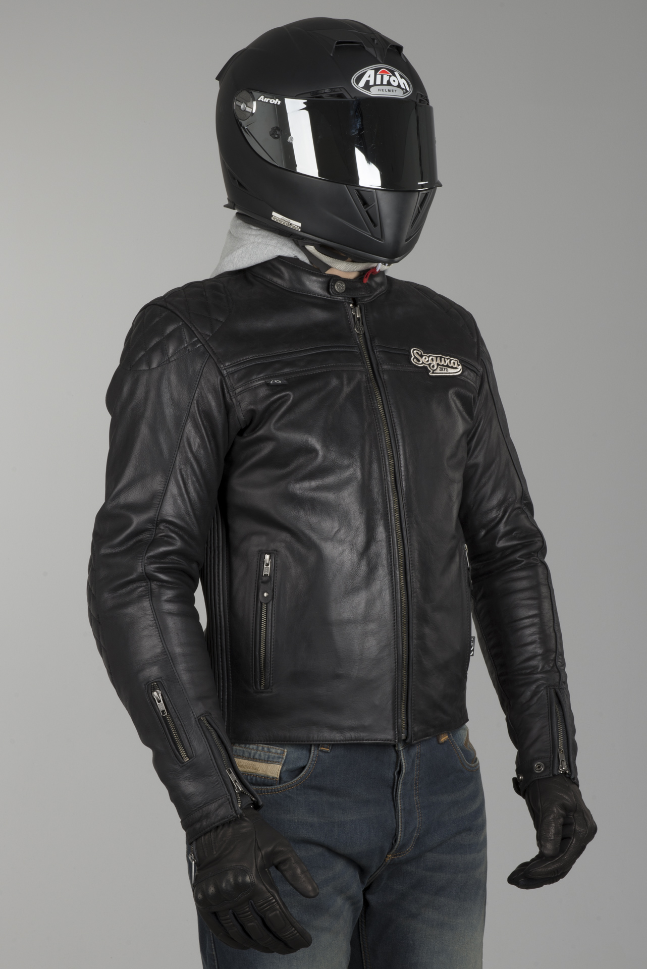 Skinnjakke Segura Style Svart Nå 38% Du sparer XLmoto.no Segura Style Mc Jakke | FINN.no