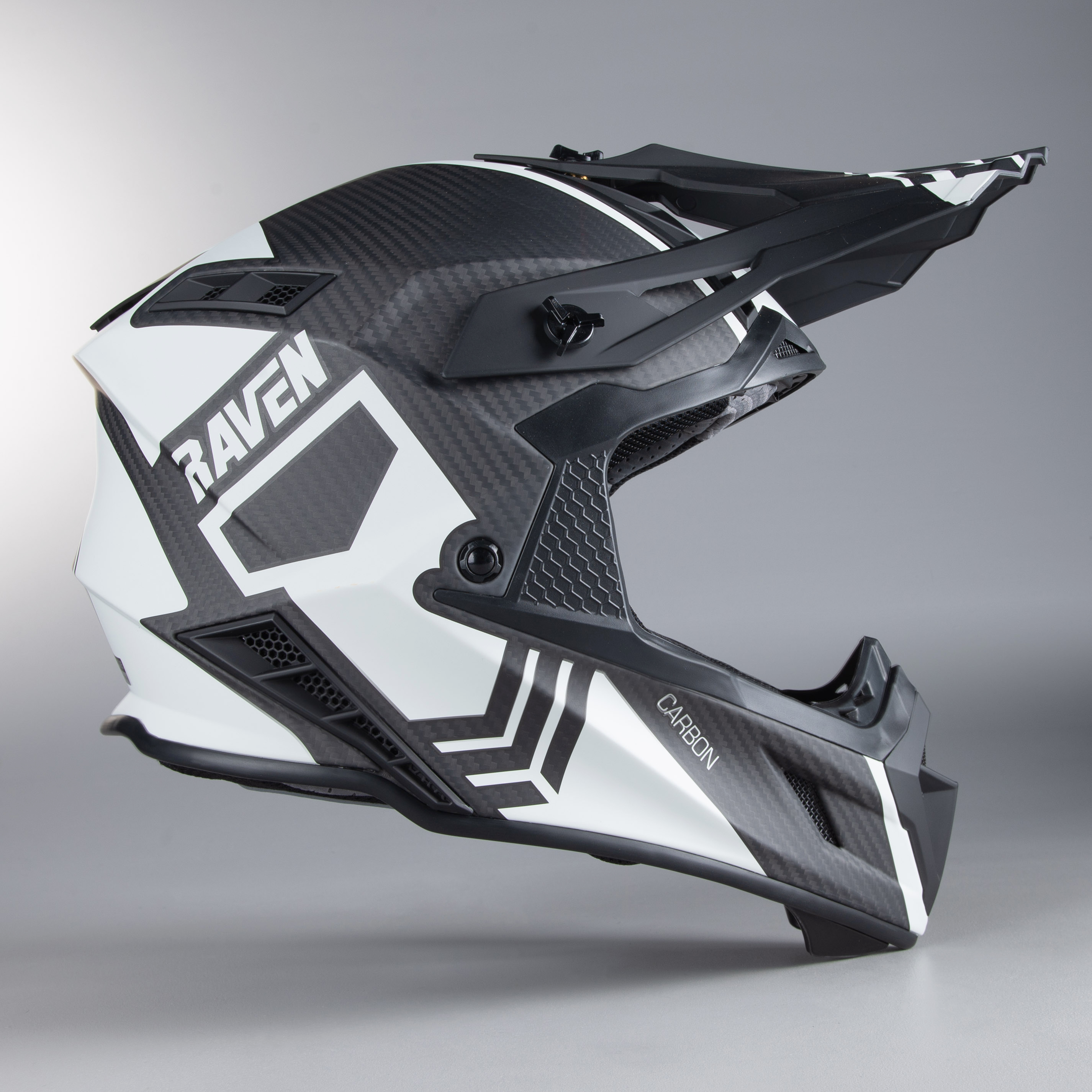 Crosshelm Raven Ipsum Carbon