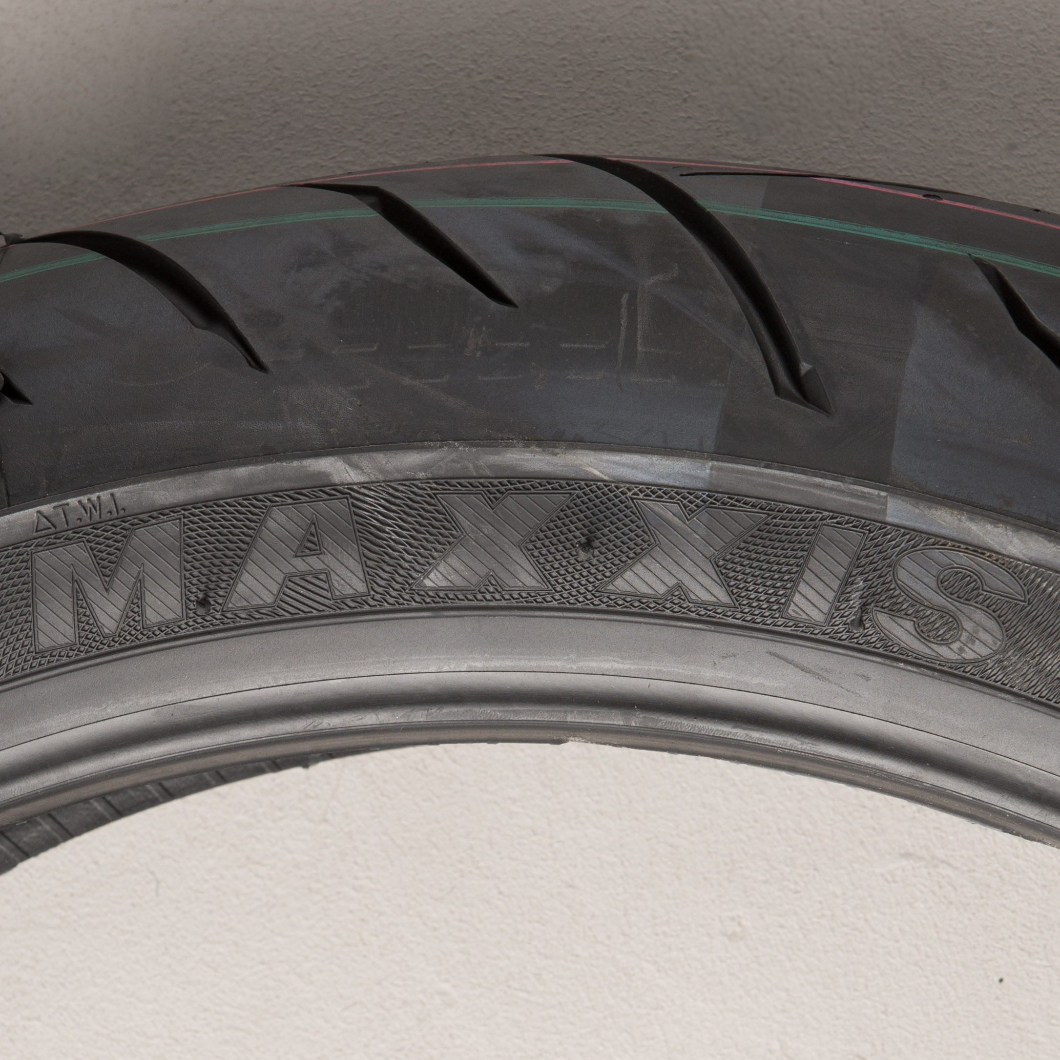 Maxxis Supermaxx ST MA-ST2-J Front MC Tyre 120/70-17"