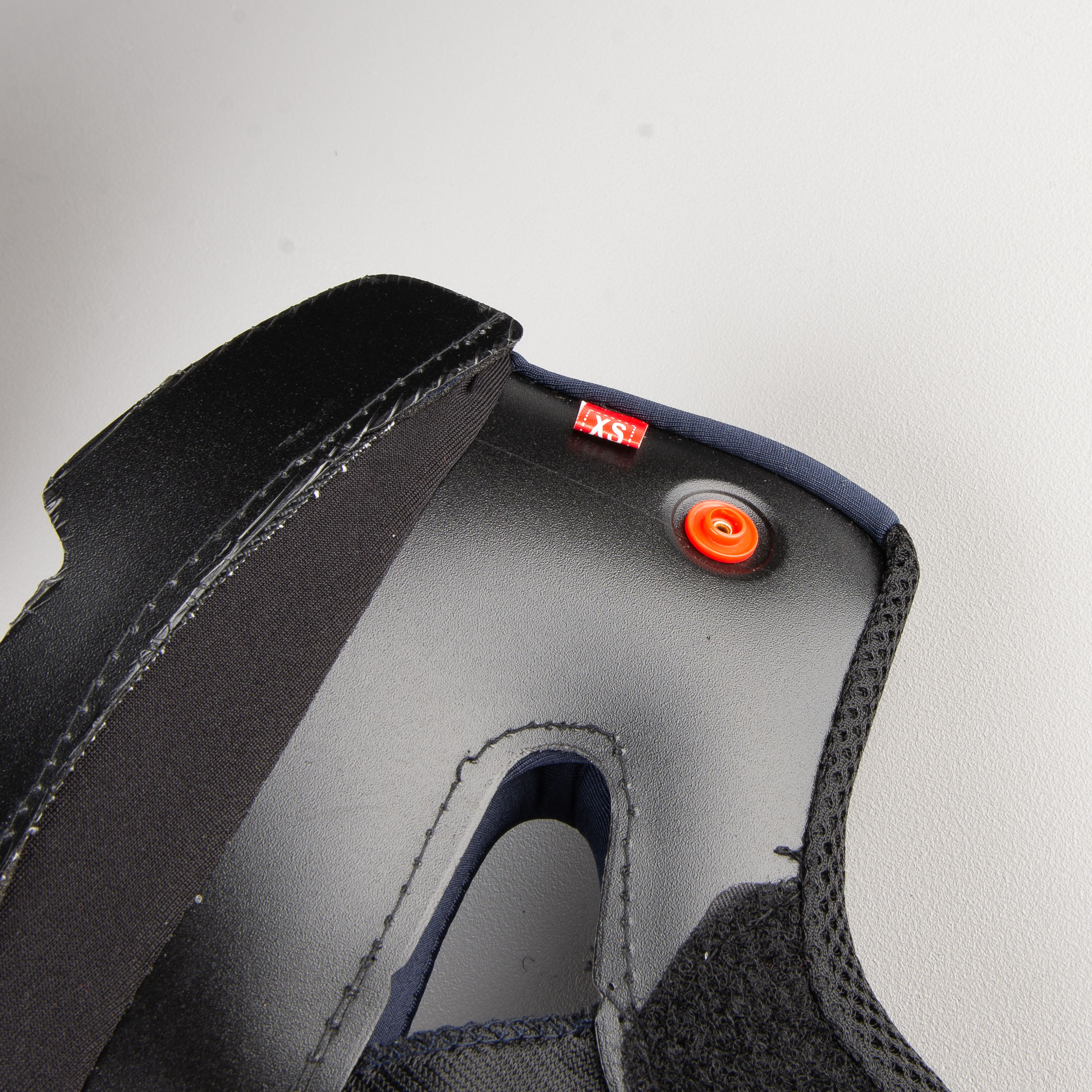 Course Raider Helmet Interior