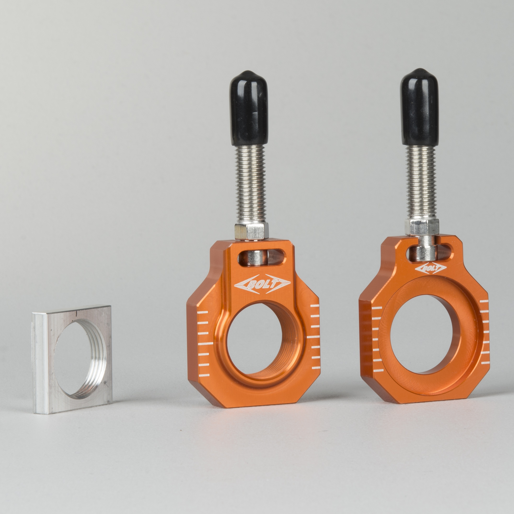 Achteras afstandhouder / bevestiging voor kettingspanner BOLT
