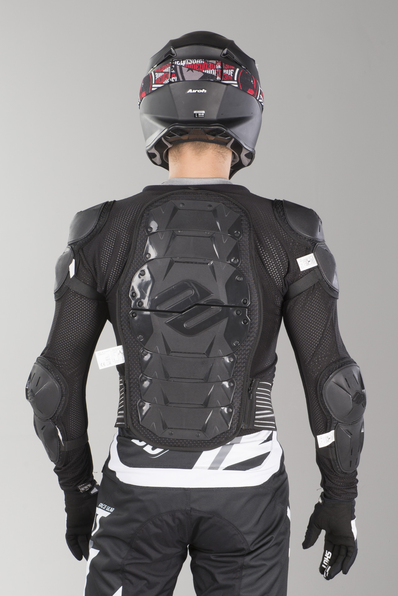 Protective Jacket Shot Optimal