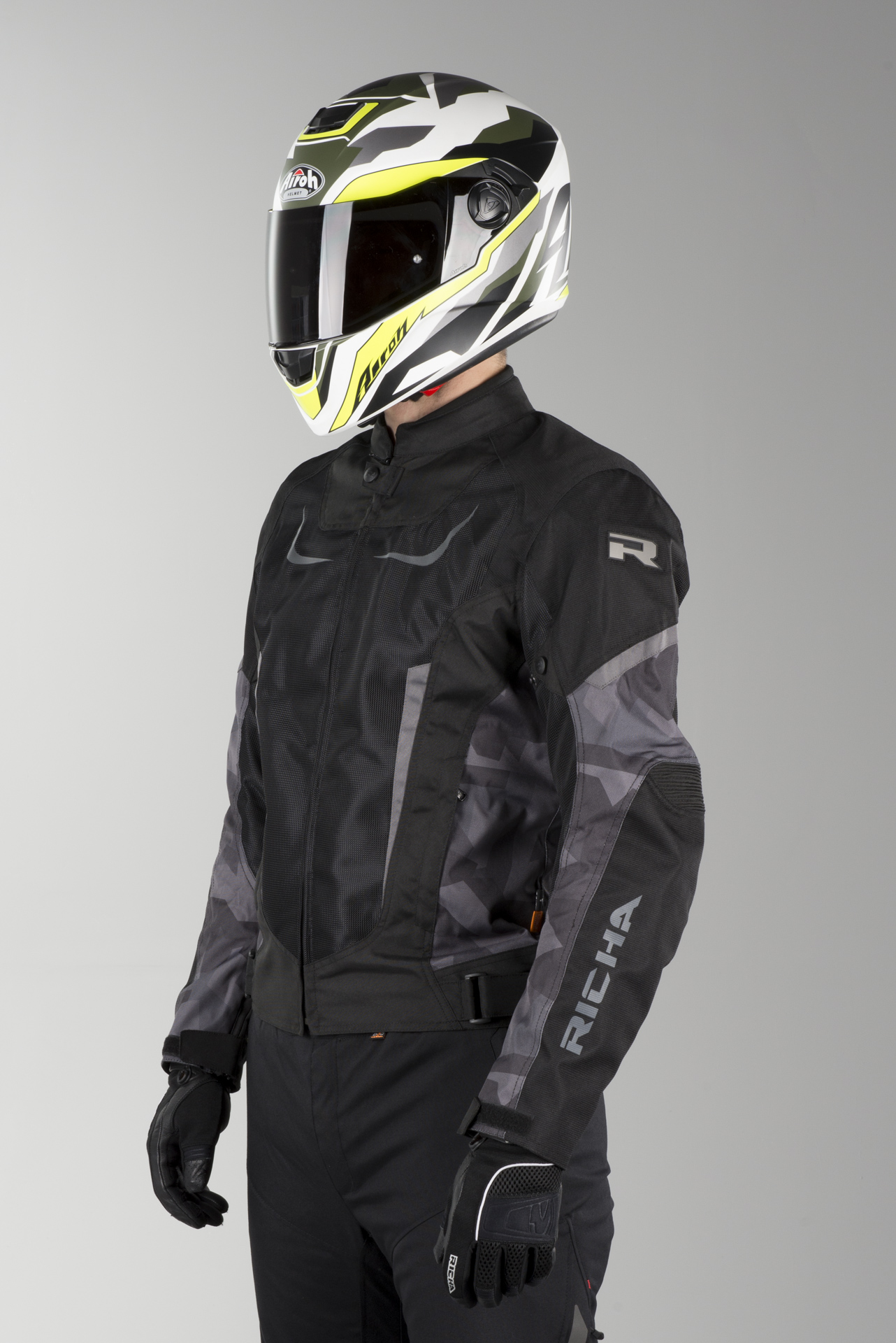 Richa Airstrike 2 Jacket