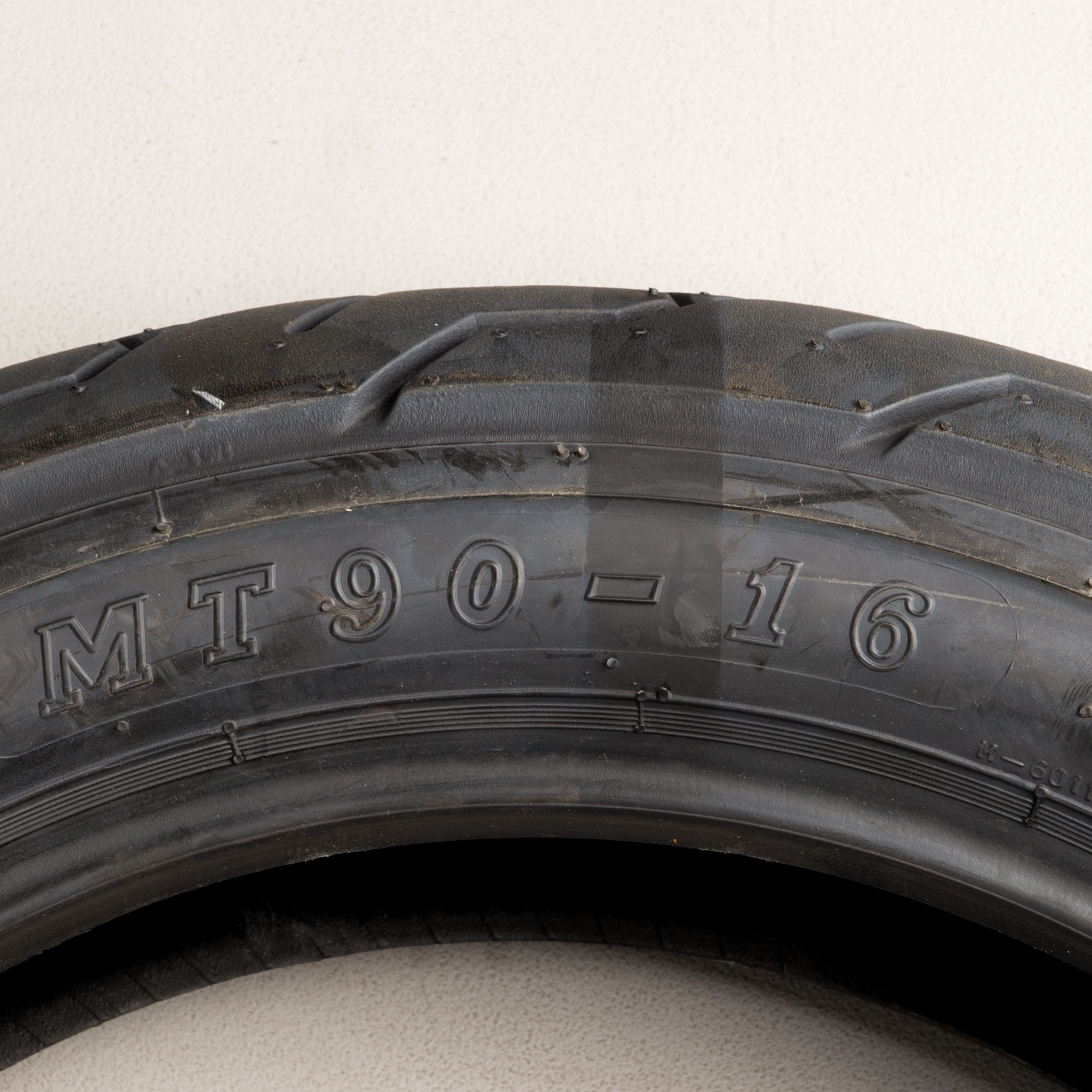 Maxxis Classic M6011 Front MC Tyre MT/90-16"