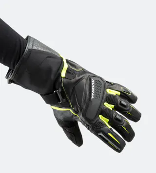 Handsker Macna Fugitive