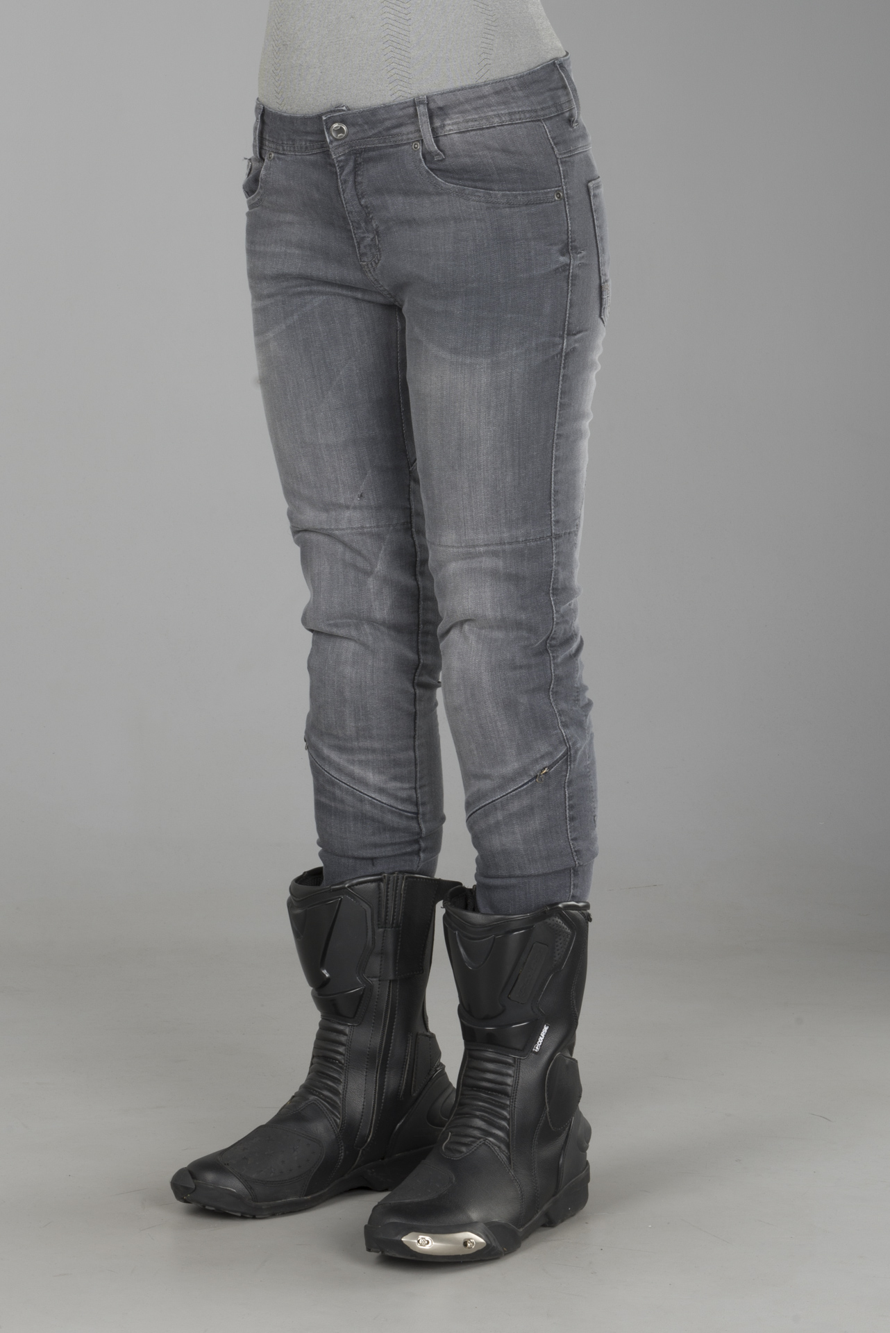 Vaqueros de Moto Mujer Macna Jenny Lavado