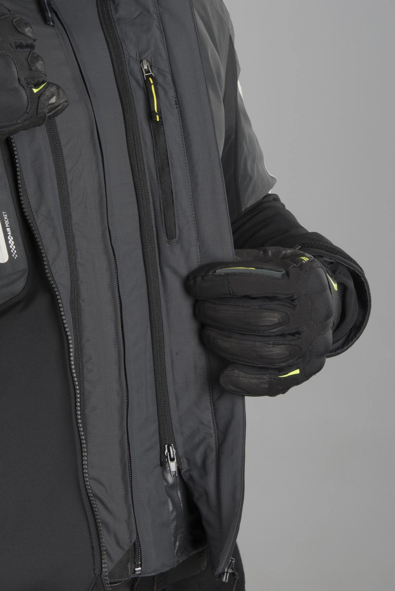 Chaqueta Softshell de Moto Macna Aytee Night Eye