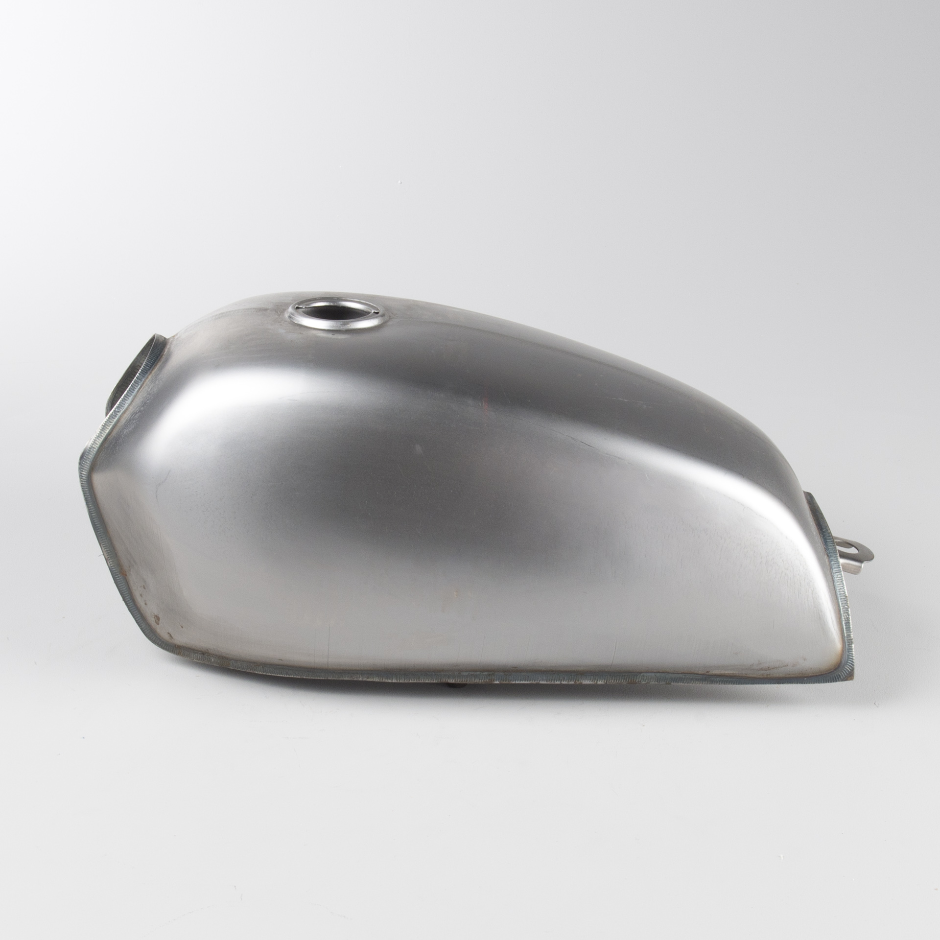 Snell Hellhound Fuel Tank Raw