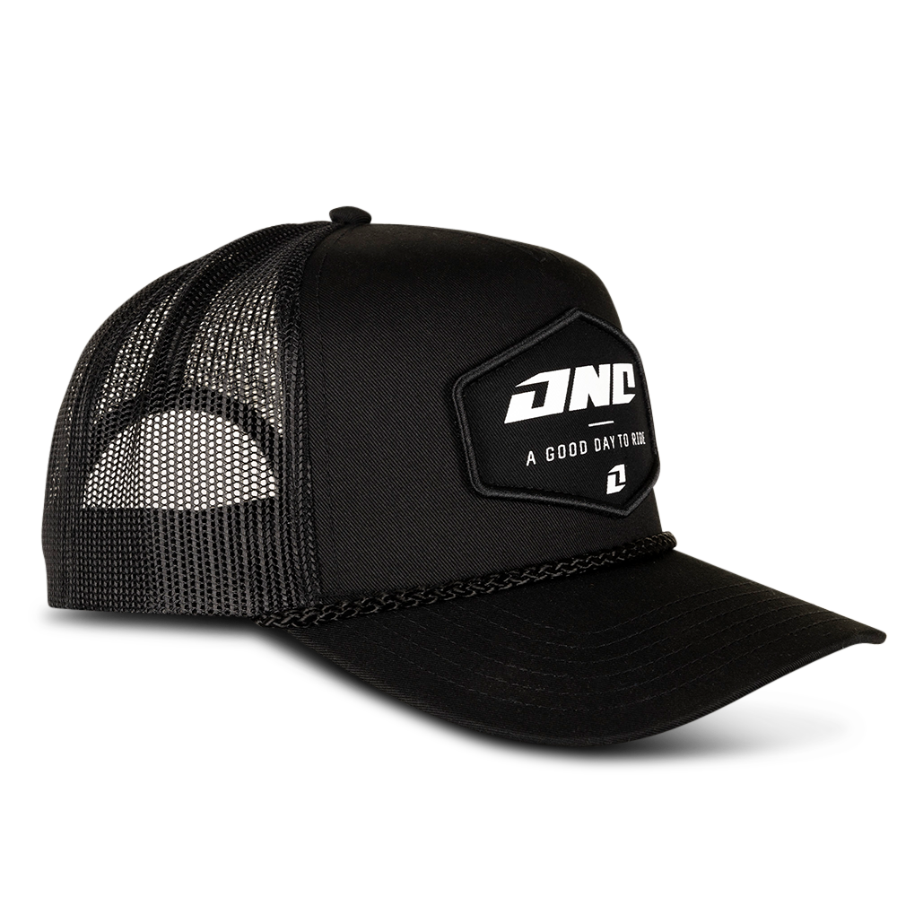 Cappellino One Industries Watermark