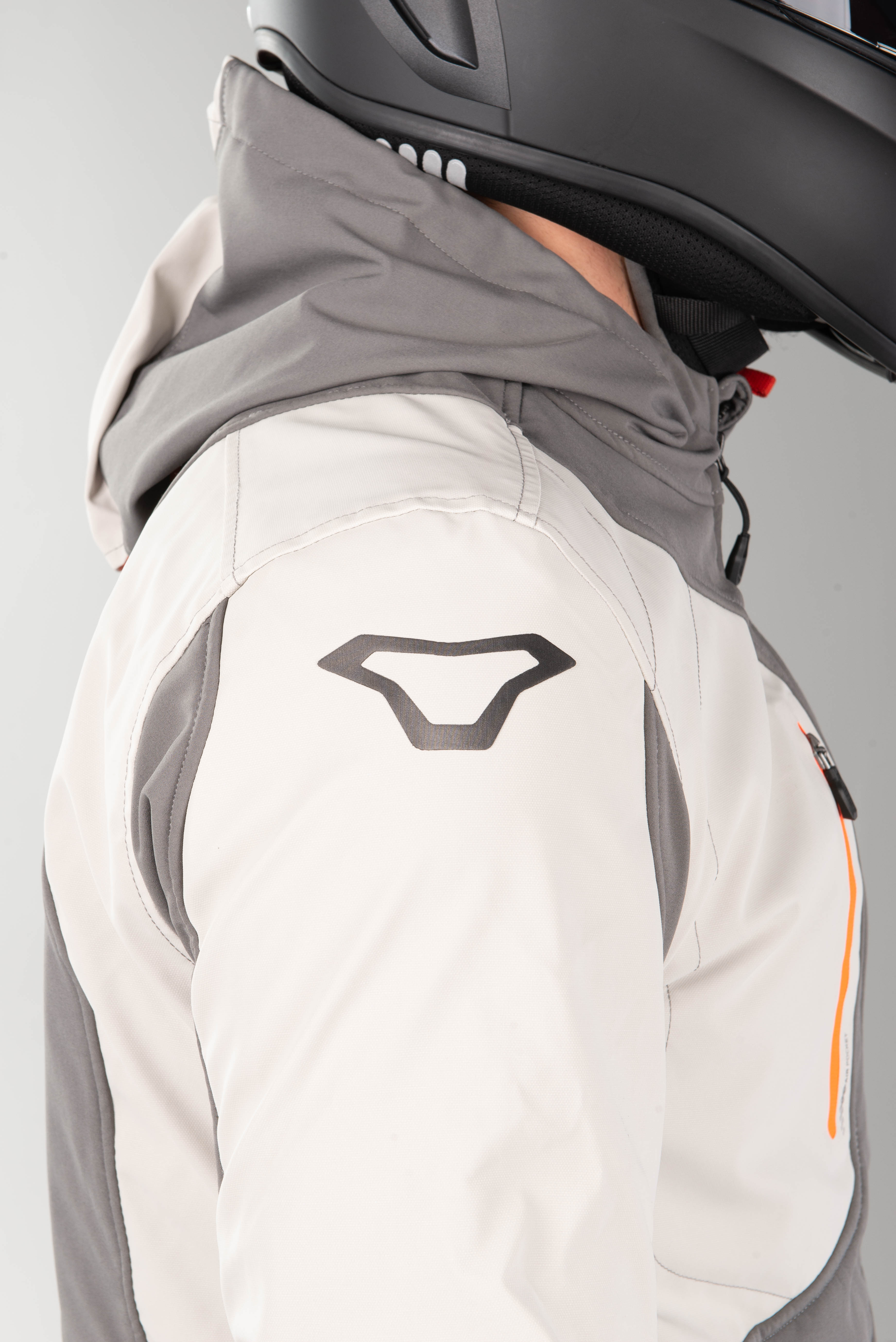 Macna Aytee Night Eye Softshell Jacket